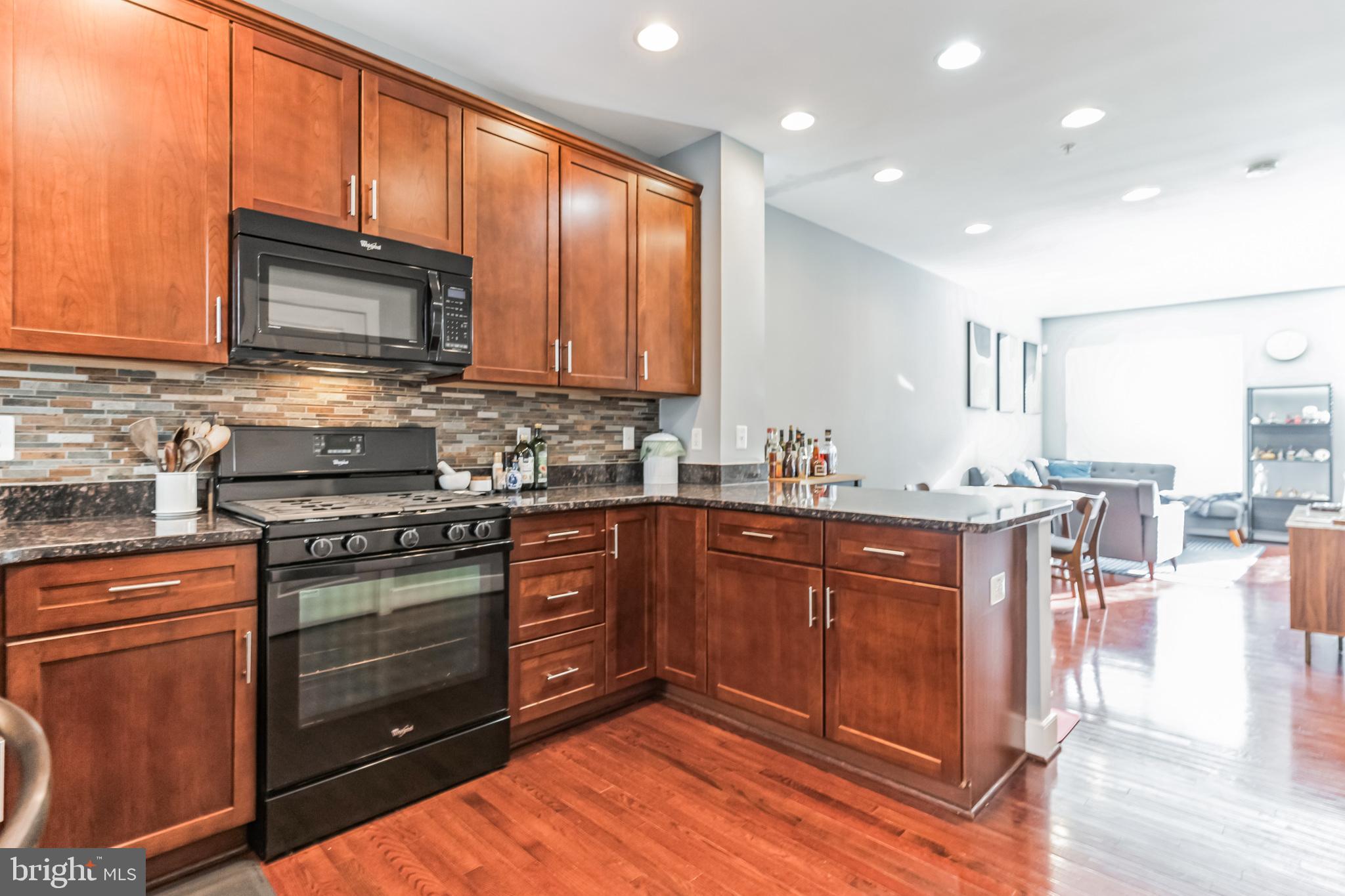 EYA ARTS DISTRICT - Residential