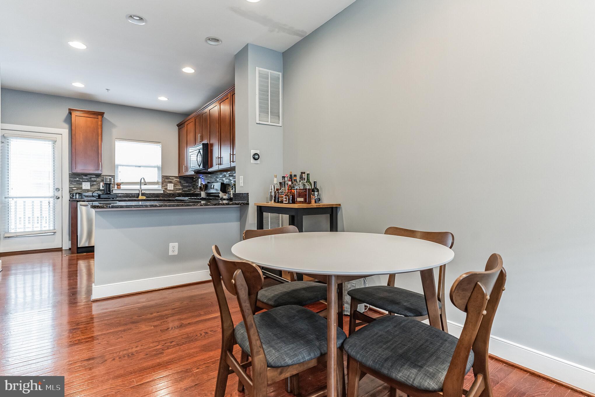 EYA ARTS DISTRICT - Residential