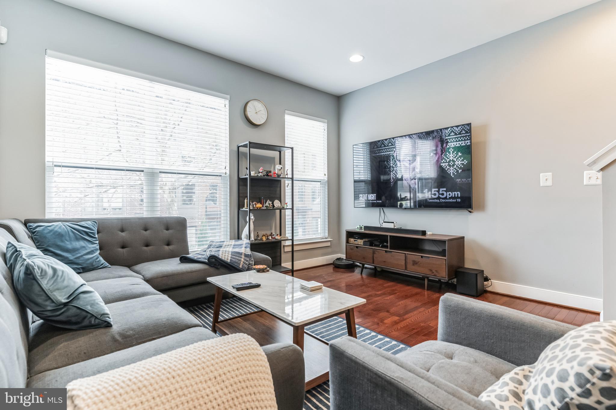 EYA ARTS DISTRICT - Residential