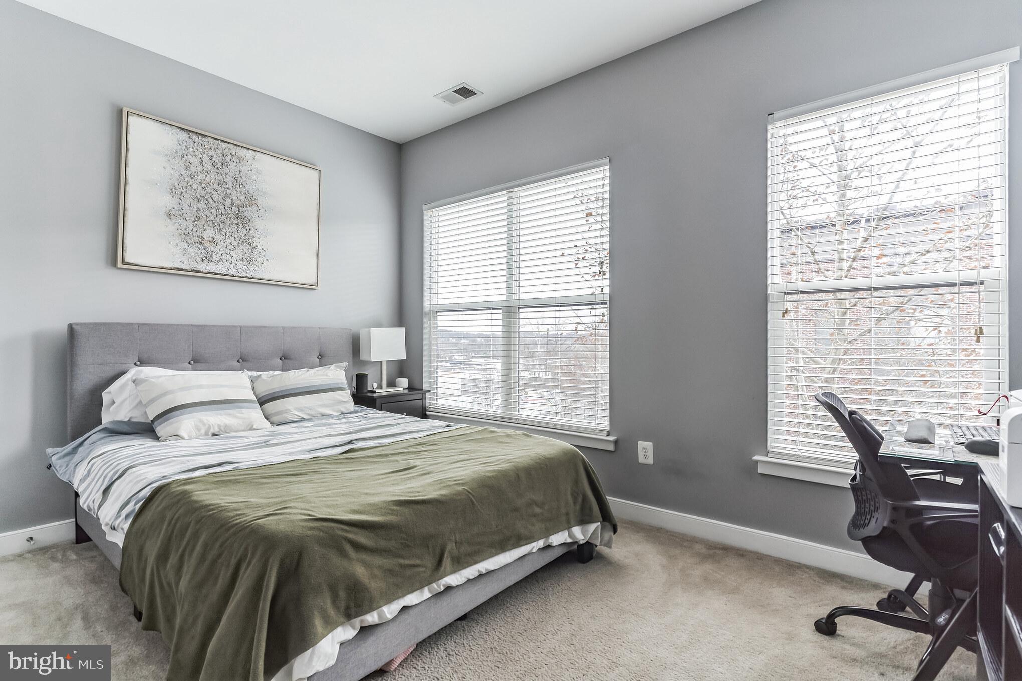 EYA ARTS DISTRICT - Residential