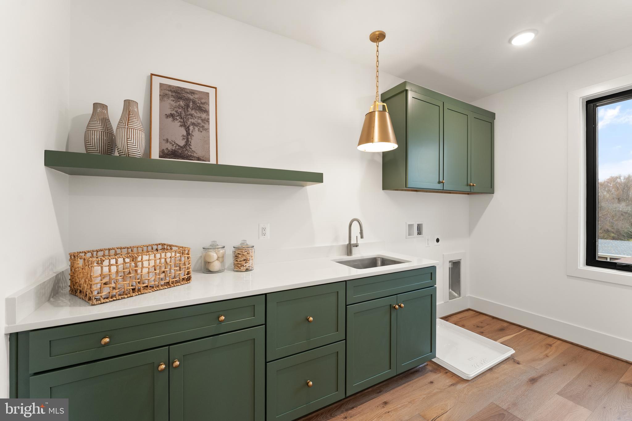 EL NIDO ESTATES - Residential