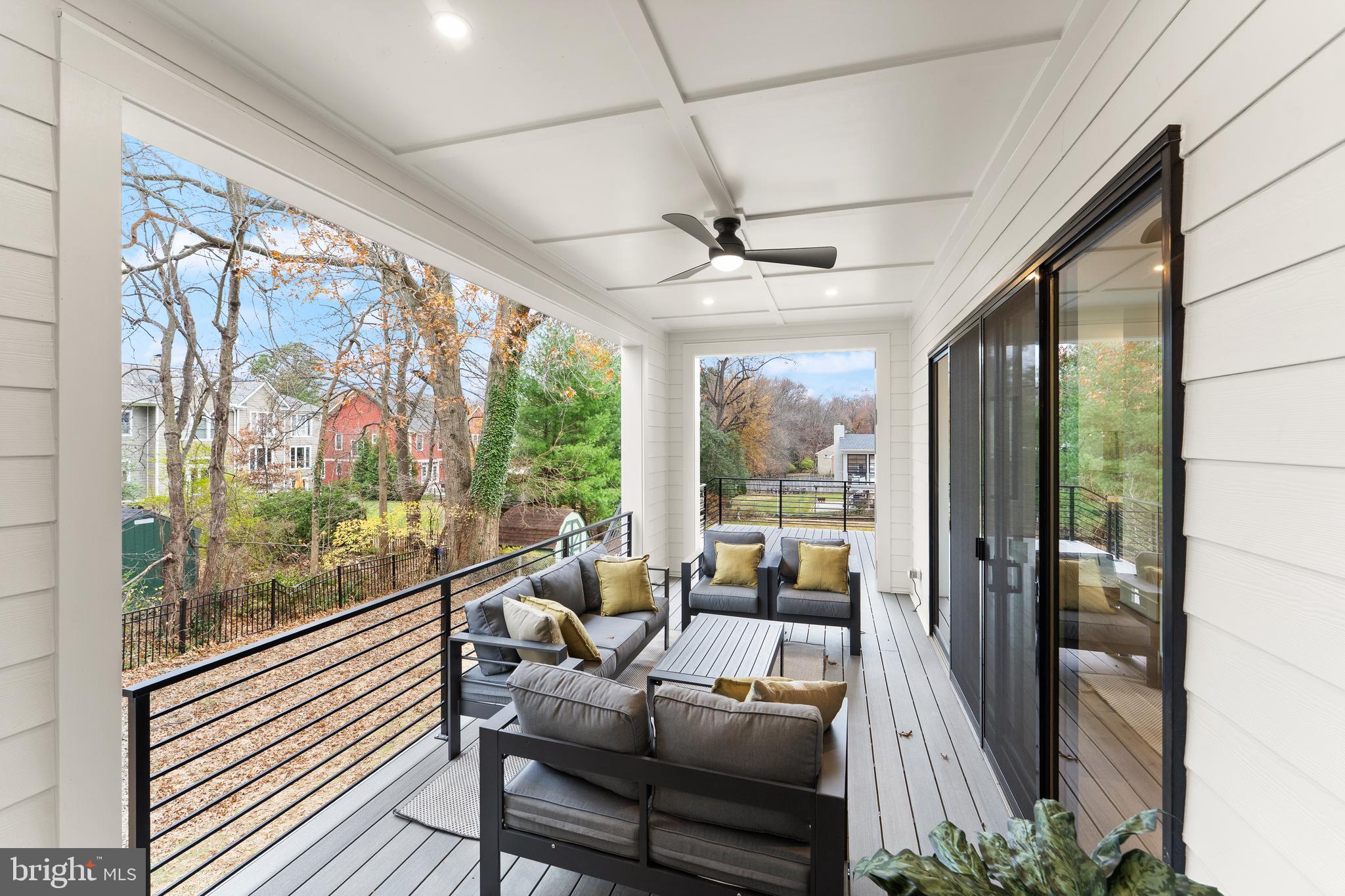 EL NIDO ESTATES - Residential