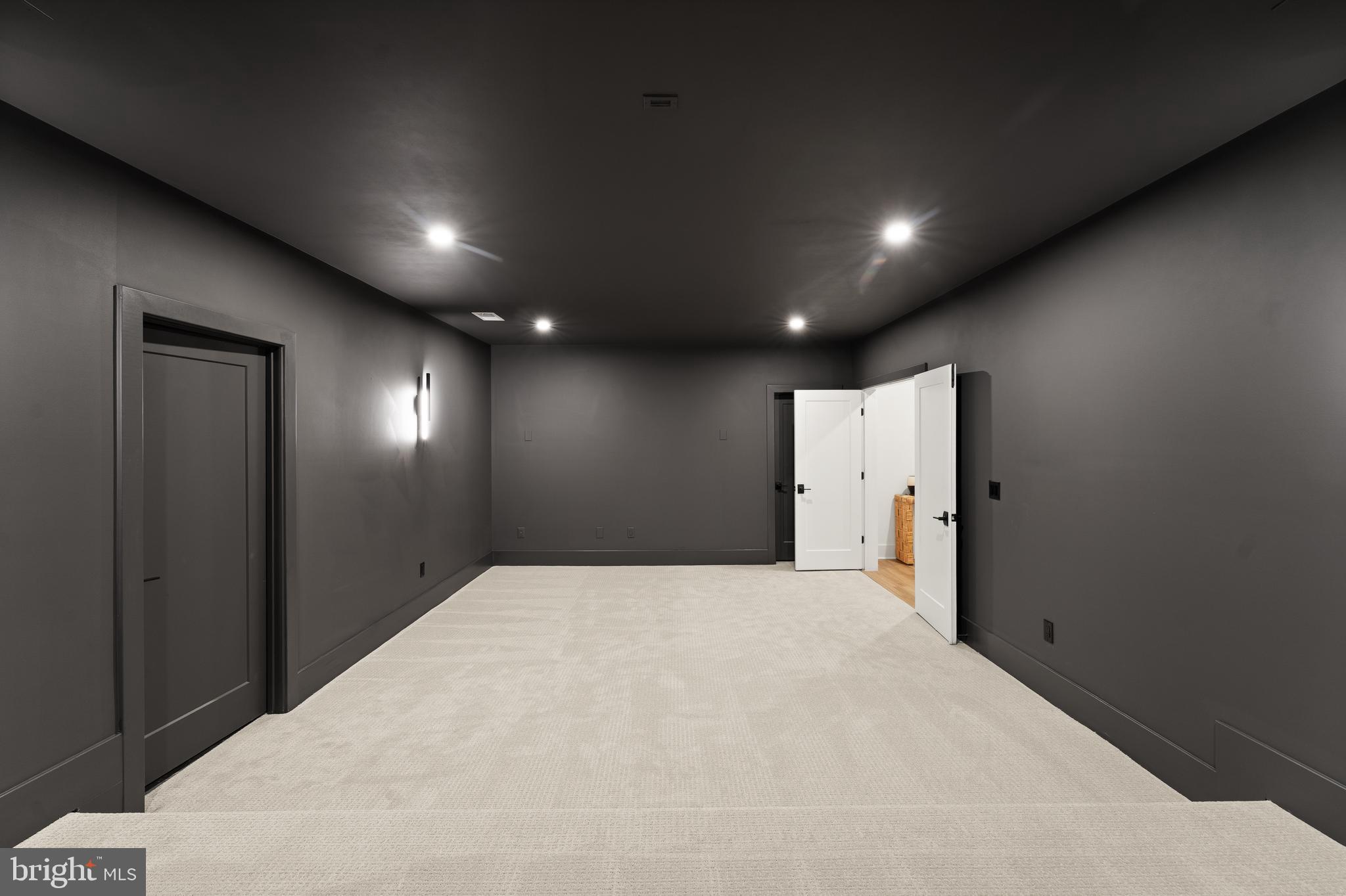 EL NIDO ESTATES - Residential