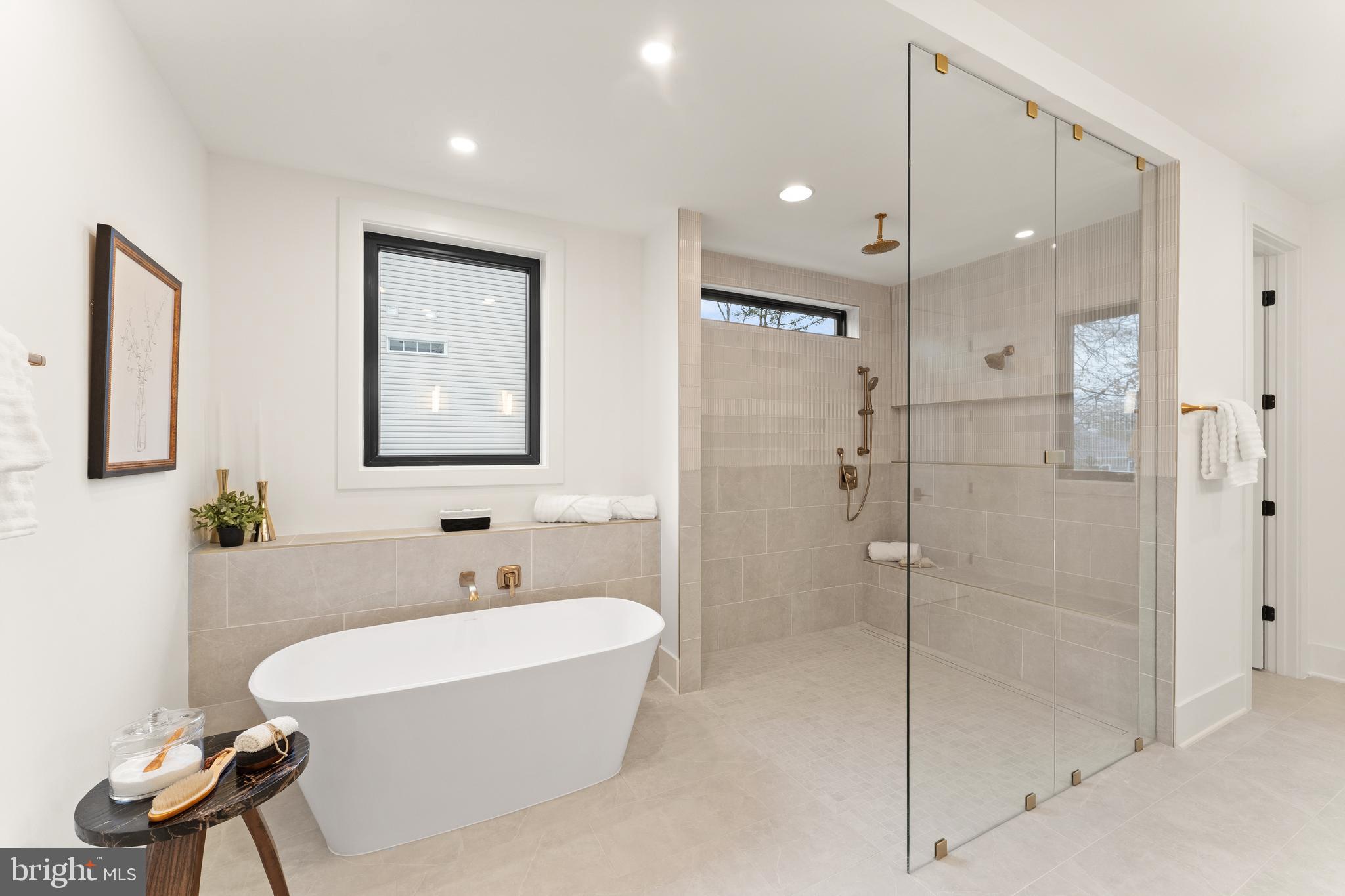 EL NIDO ESTATES - Residential