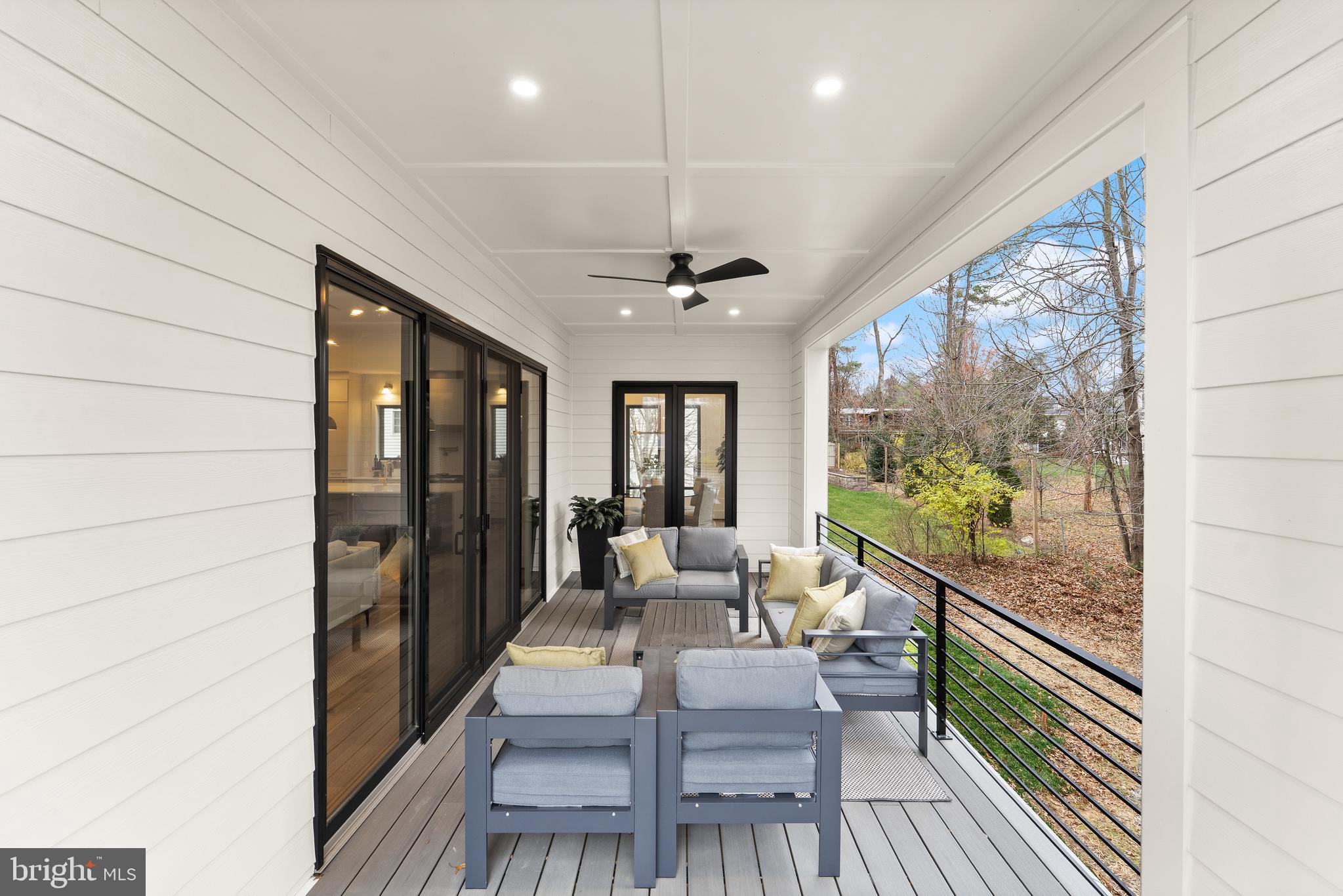 EL NIDO ESTATES - Residential