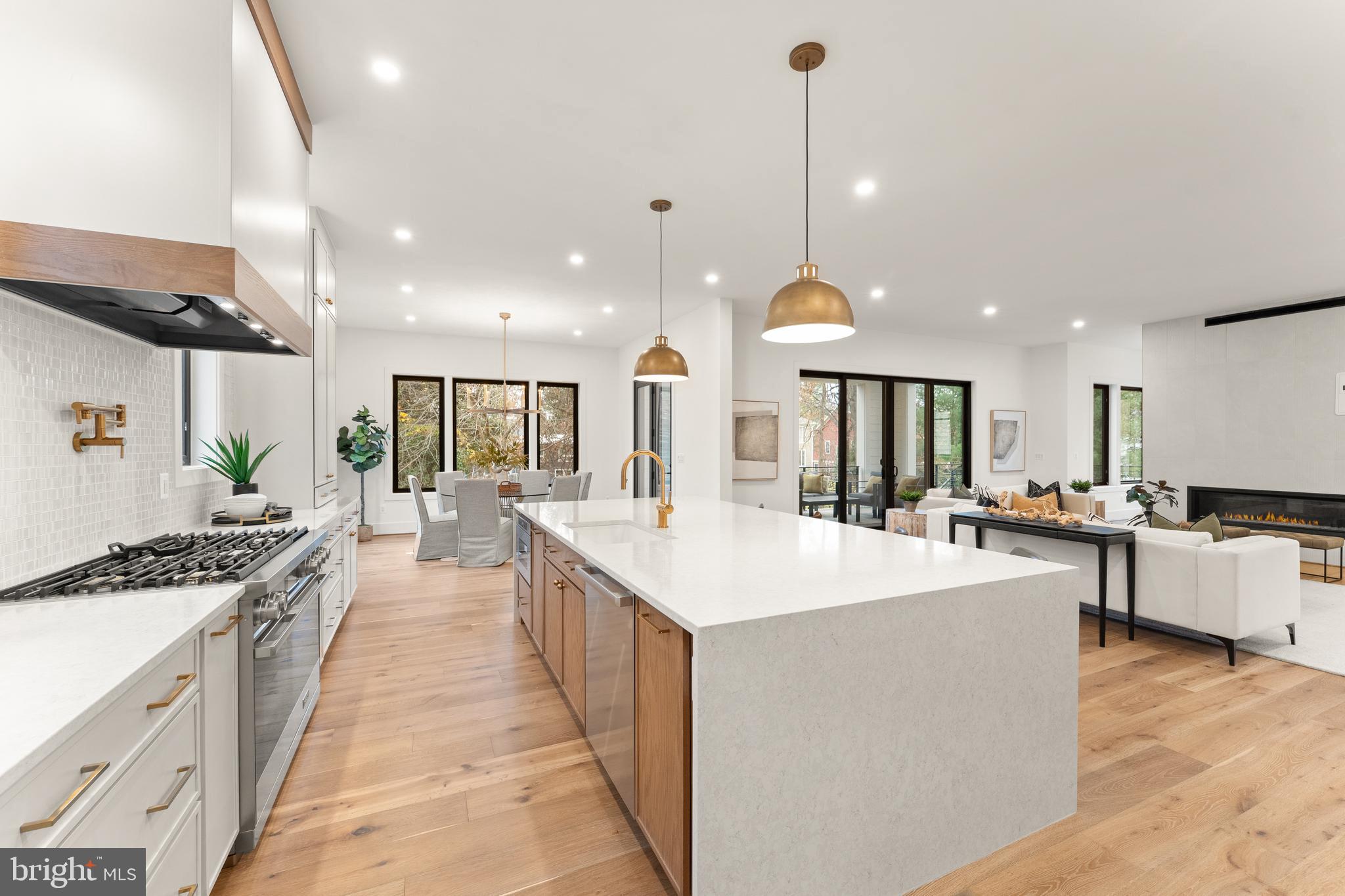 EL NIDO ESTATES - Residential