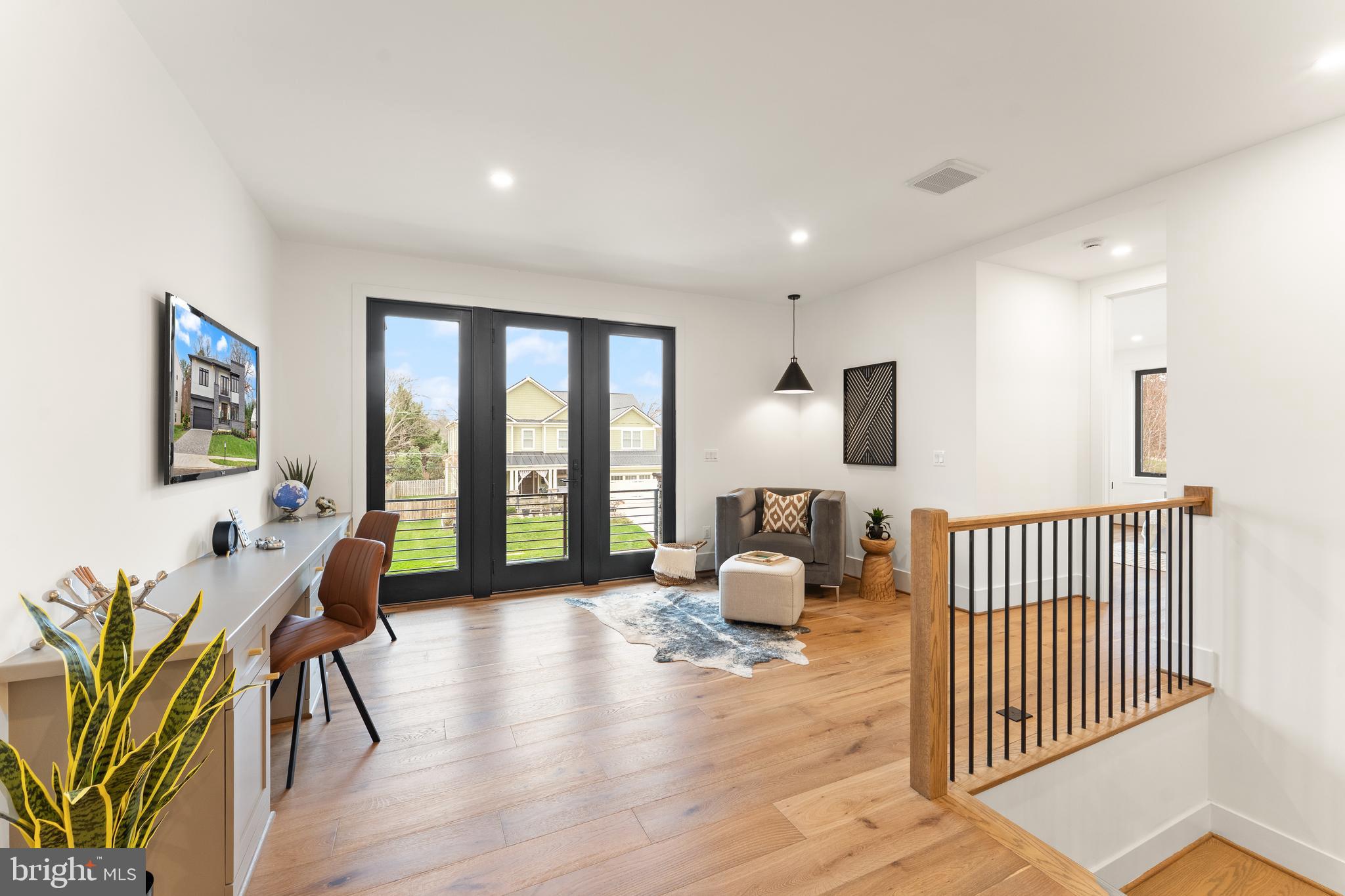 EL NIDO ESTATES - Residential