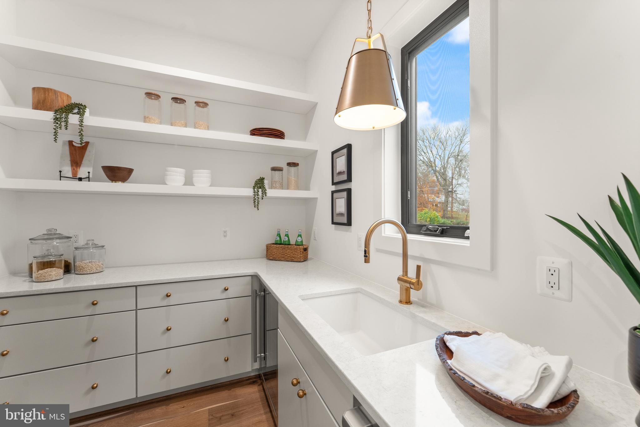 EL NIDO ESTATES - Residential