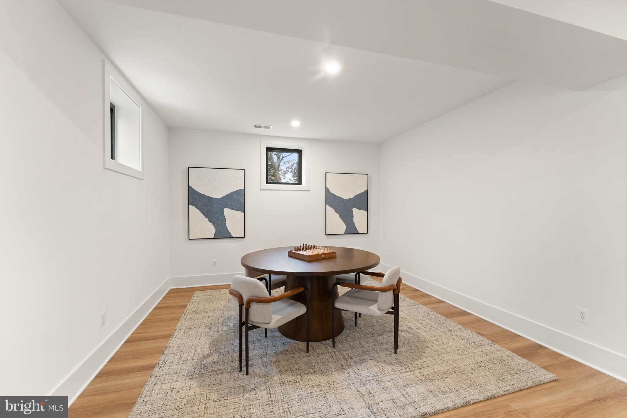 EL NIDO ESTATES - Residential