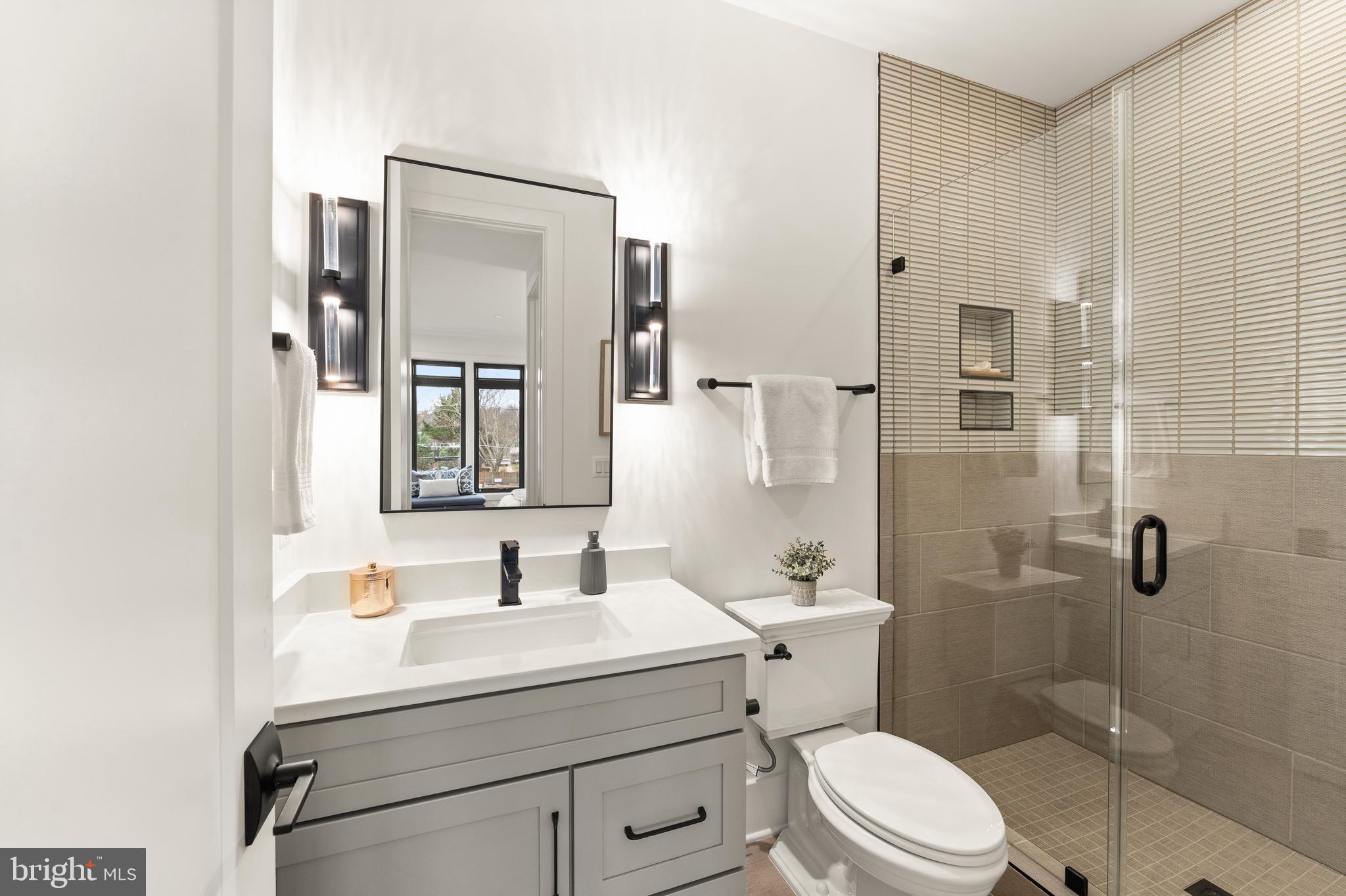 EL NIDO ESTATES - Residential