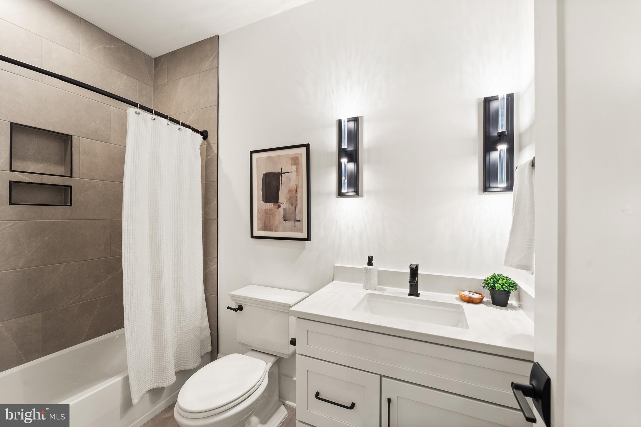 EL NIDO ESTATES - Residential