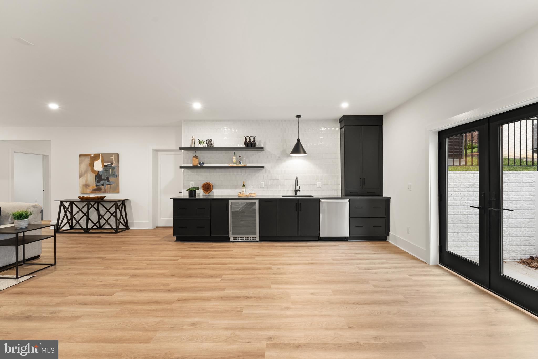 EL NIDO ESTATES - Residential