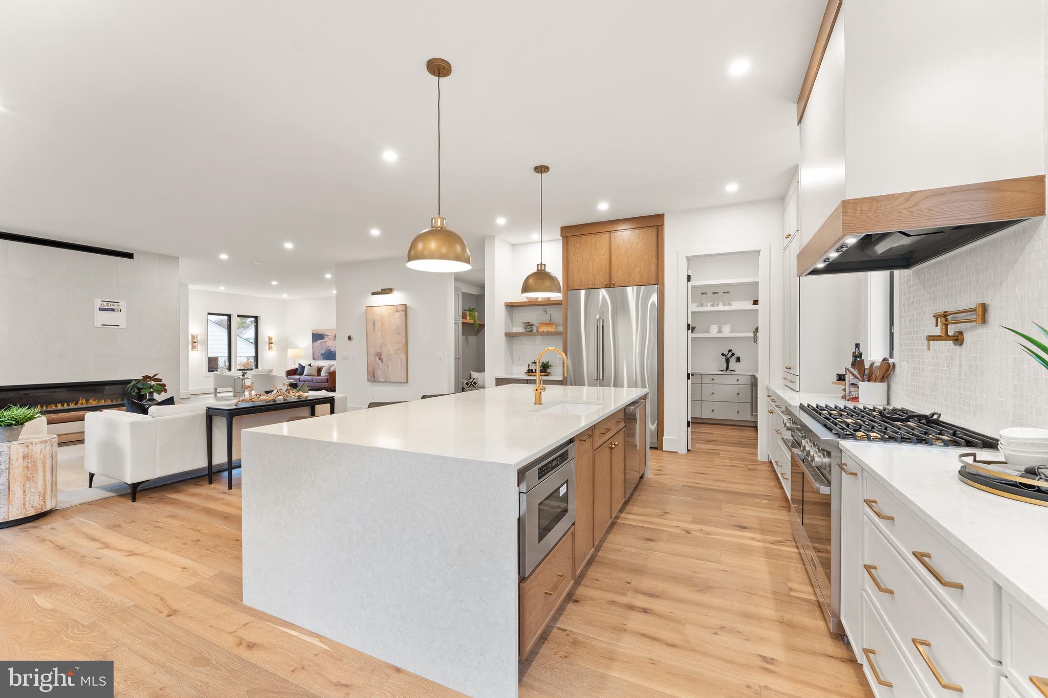 EL NIDO ESTATES - Residential