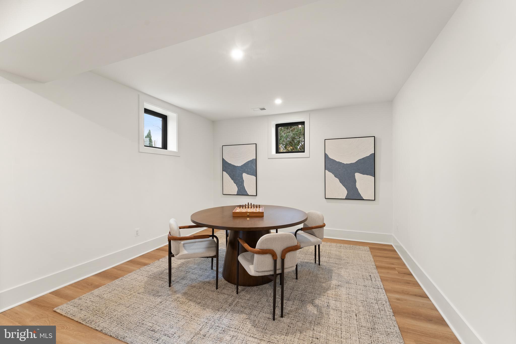 EL NIDO ESTATES - Residential