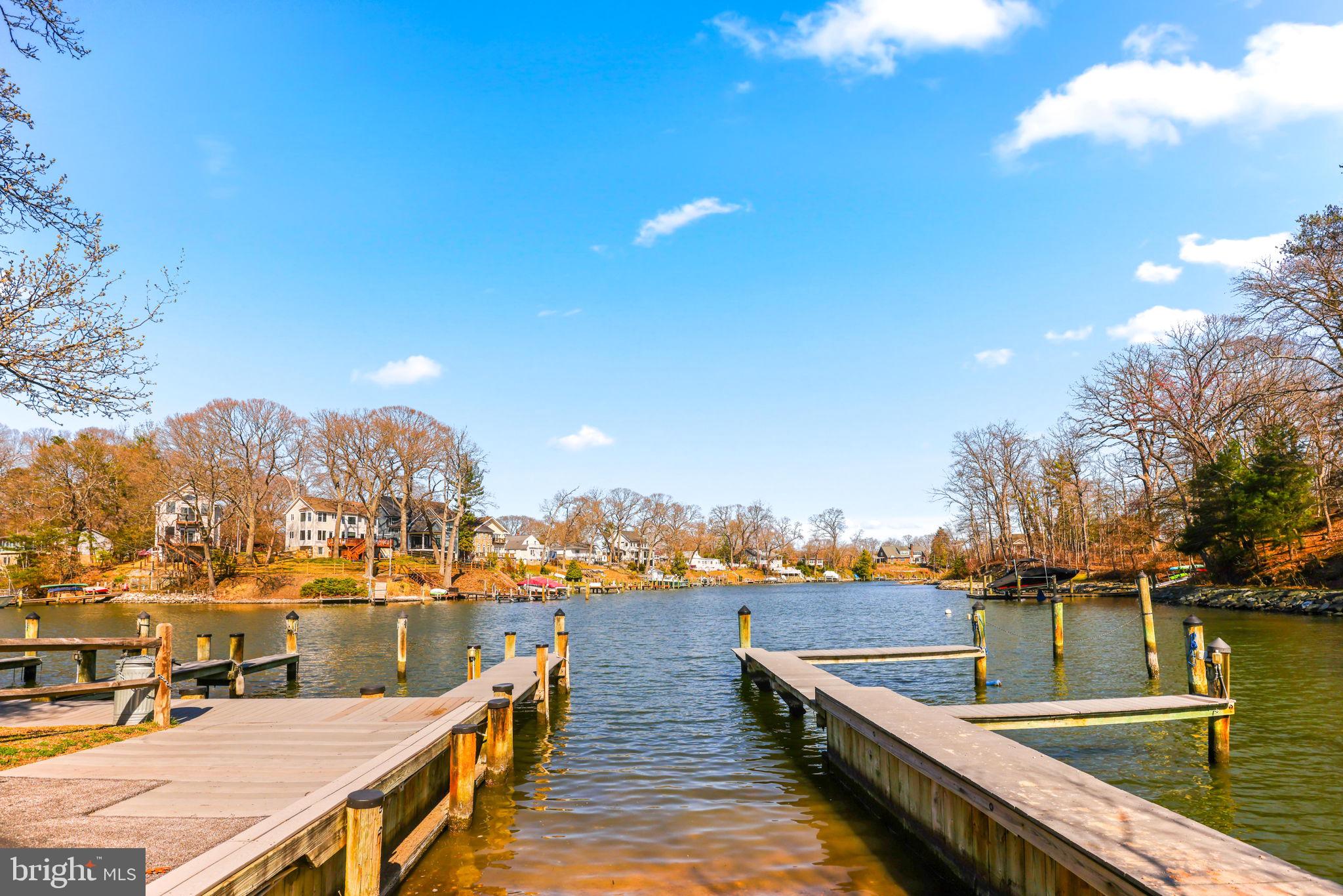 STEWARTS LANDING - Residential