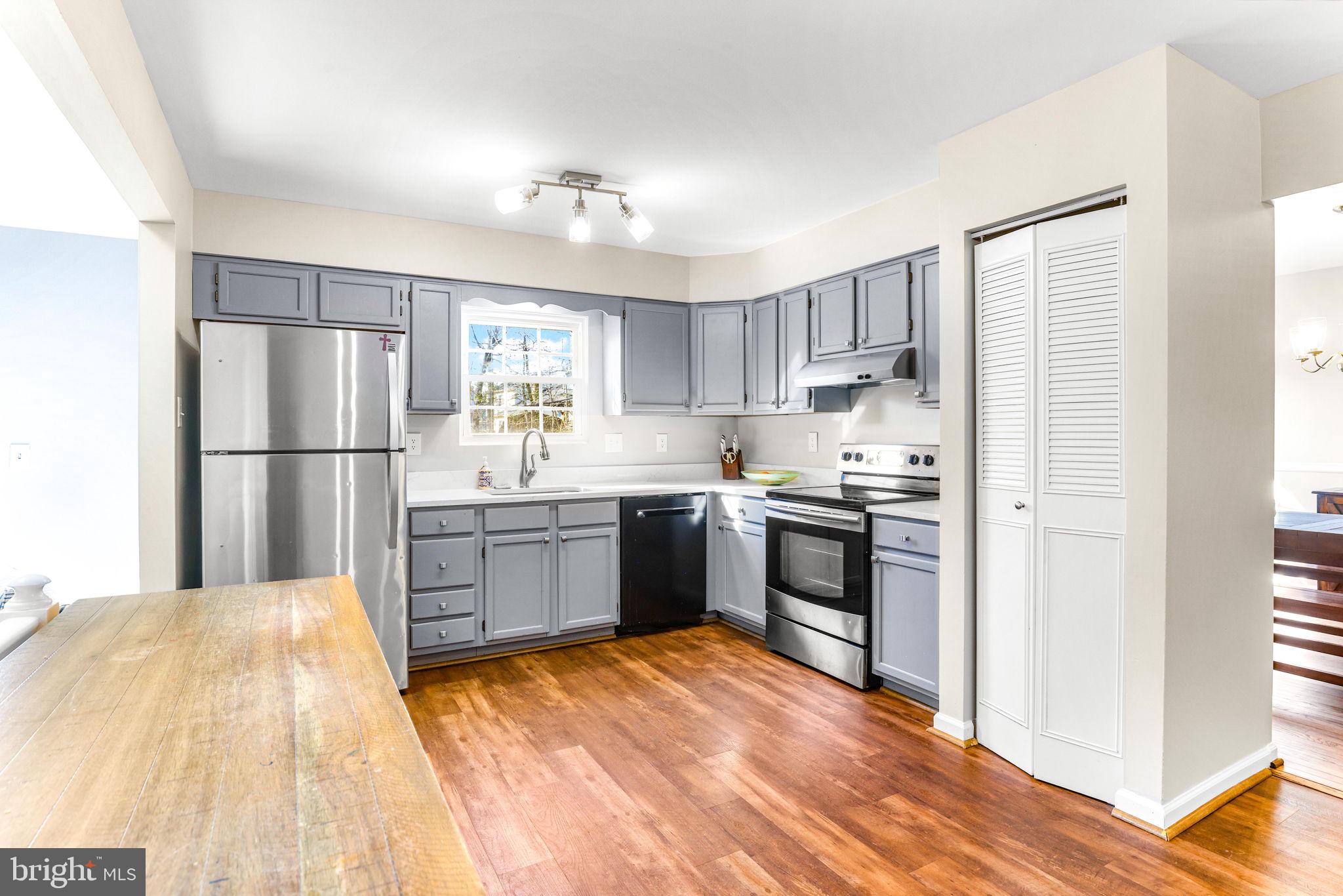 STEWARTS LANDING - Residential