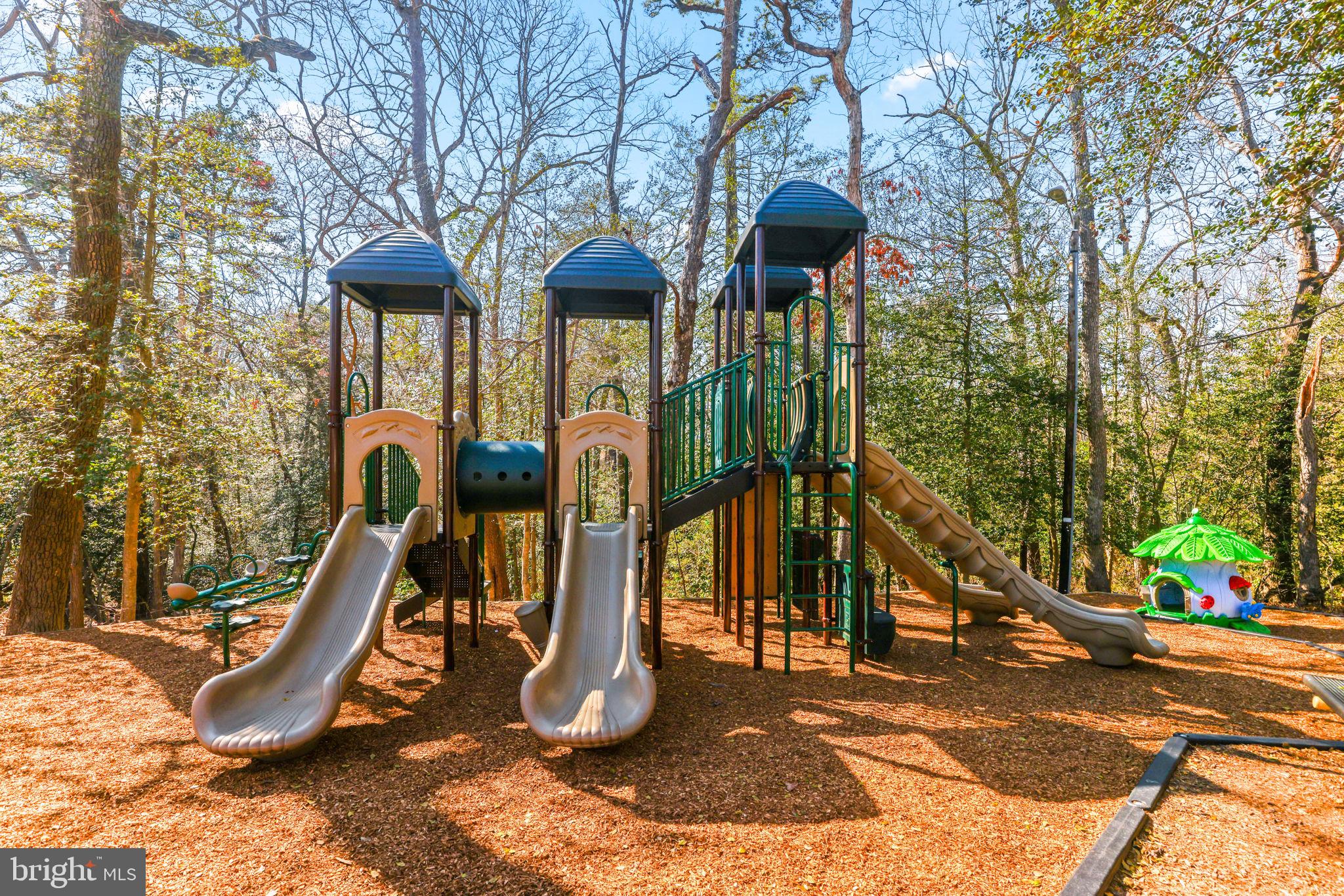 STEWARTS LANDING - Residential