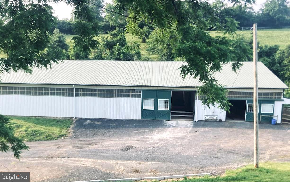 110 WOOLTOWN ROAD