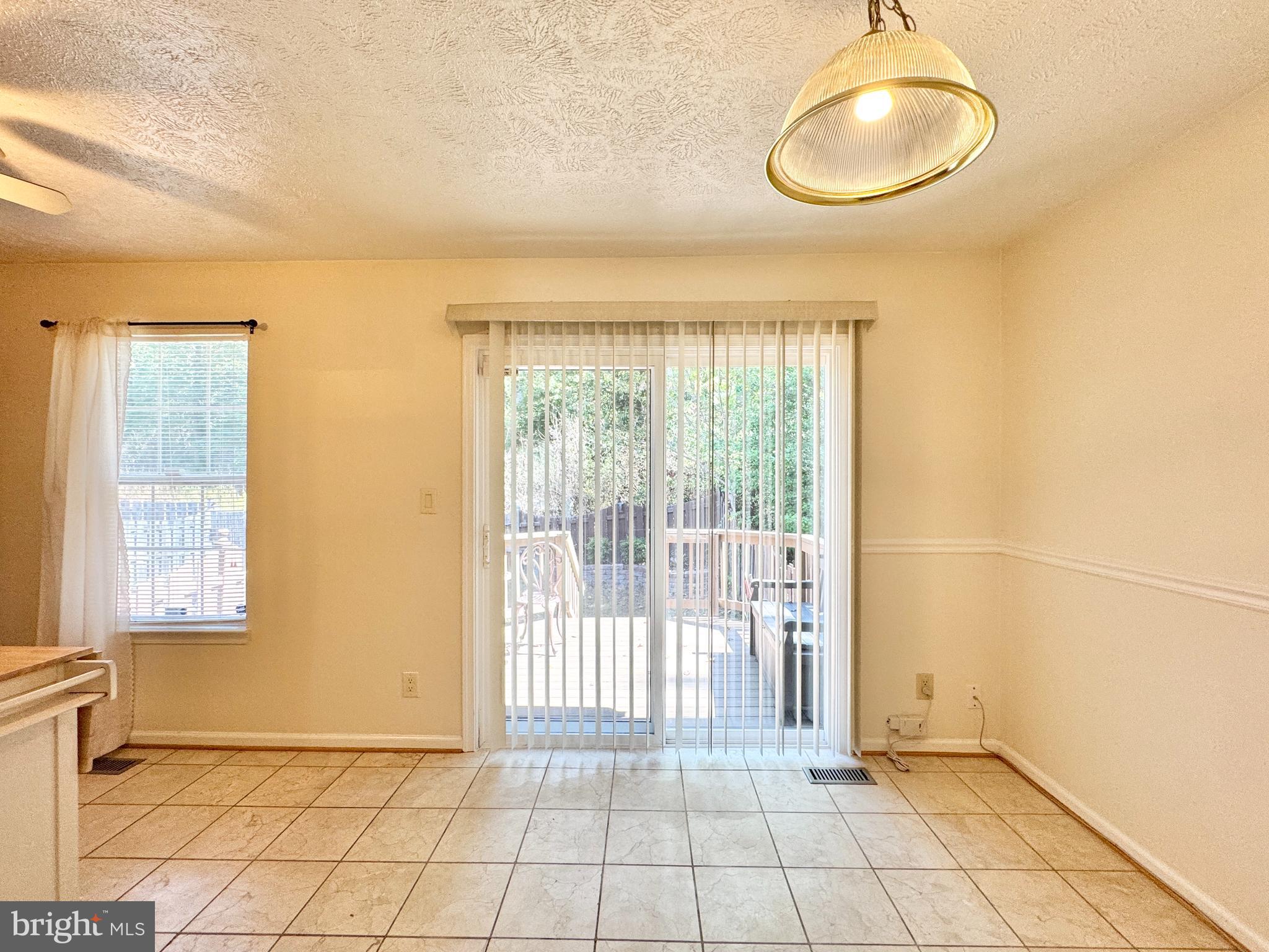 CABIN CREEKWOOD - Residential Lease