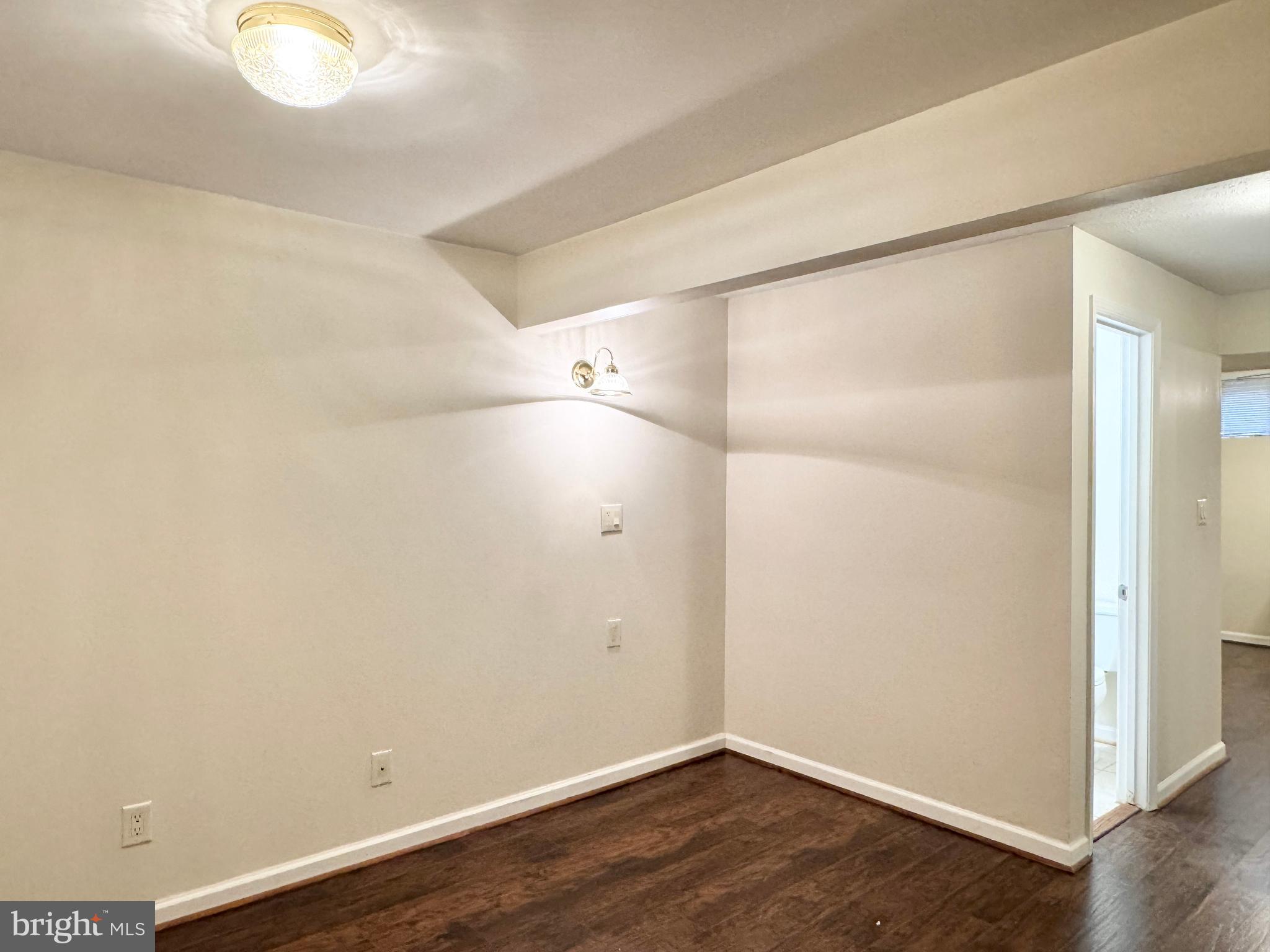 CABIN CREEKWOOD - Residential Lease