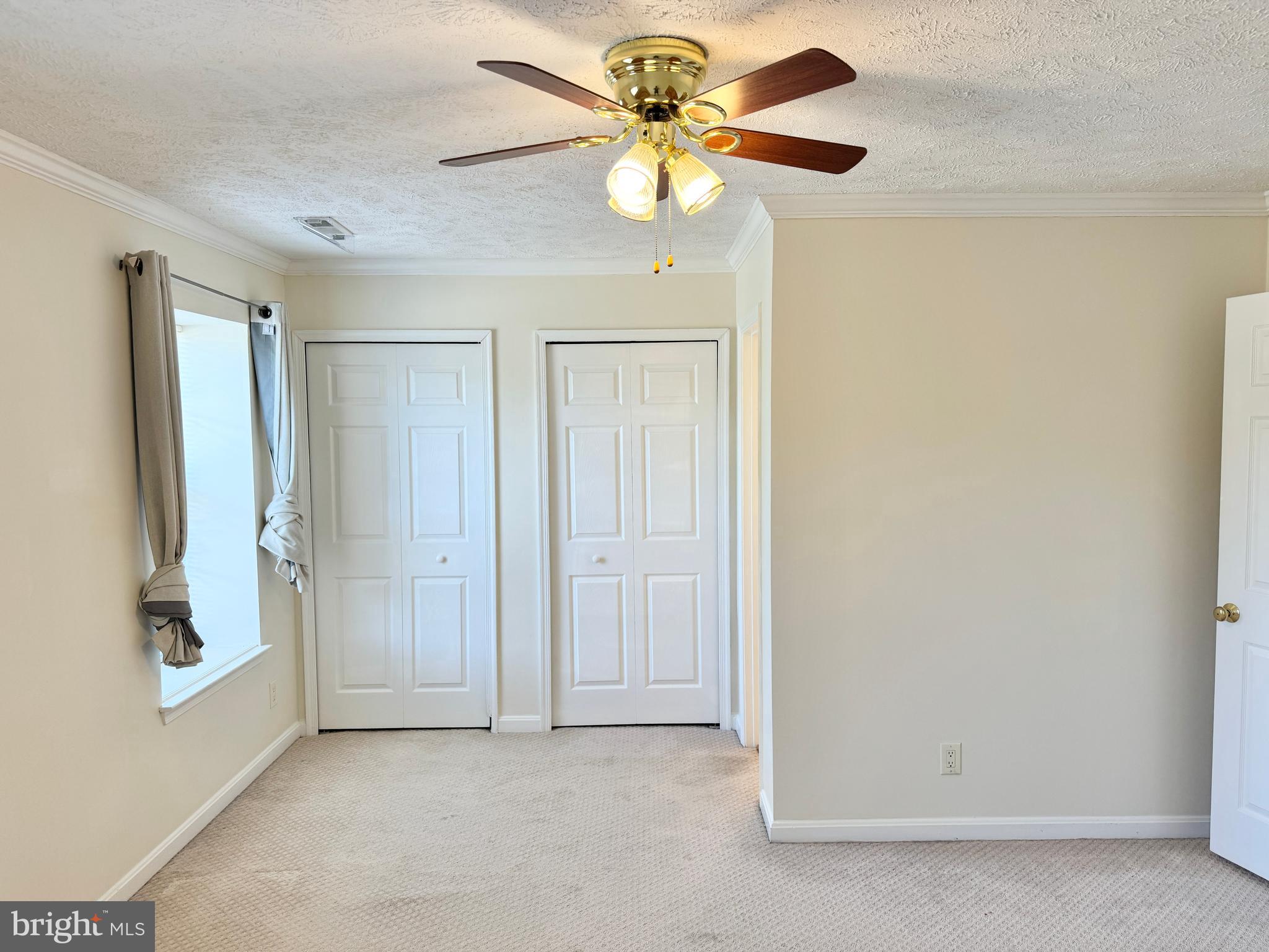 CABIN CREEKWOOD - Residential Lease