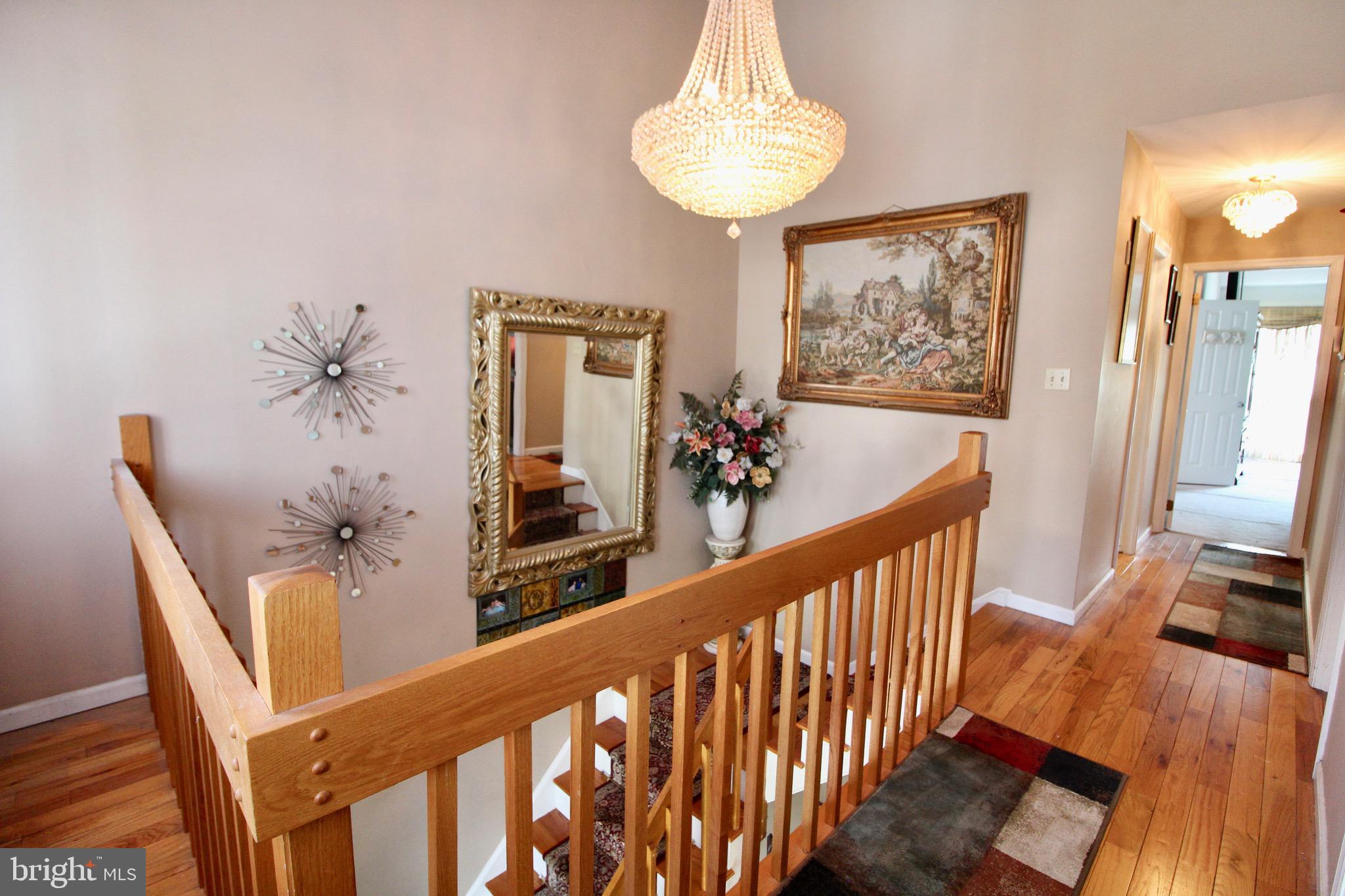 OLYMPIC ESTATES - Residential