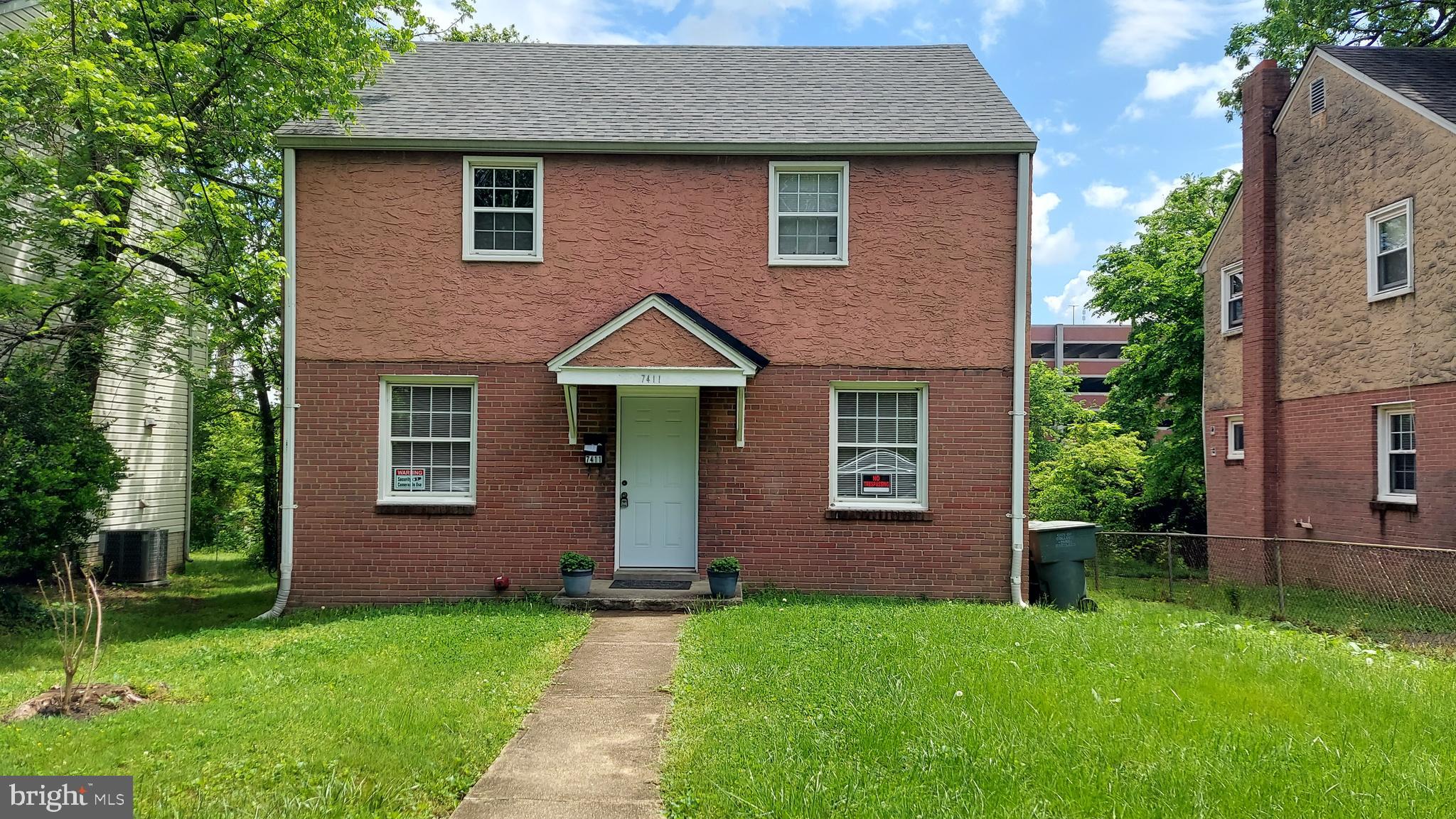 COLLEGE PARK - Residential Lease