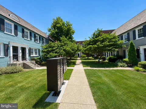 Condo For Sale - 3823 W Street #201<br/> WASHINGTON, DC 20020