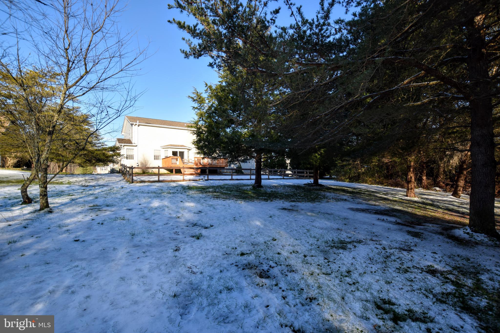 OLDFIELD ACRES - Residential