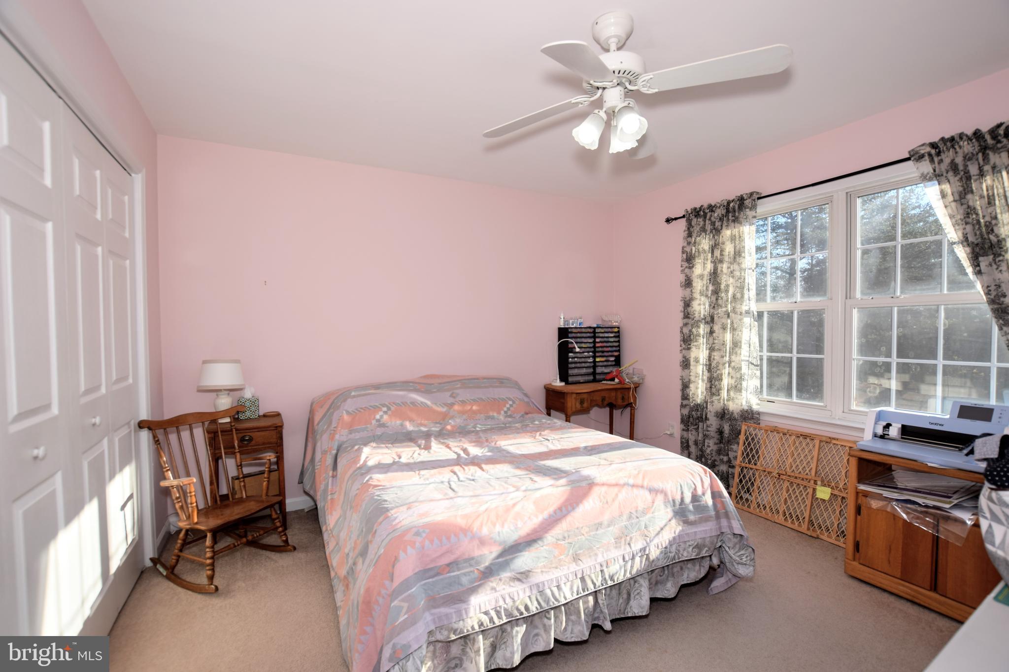 OLDFIELD ACRES - Residential