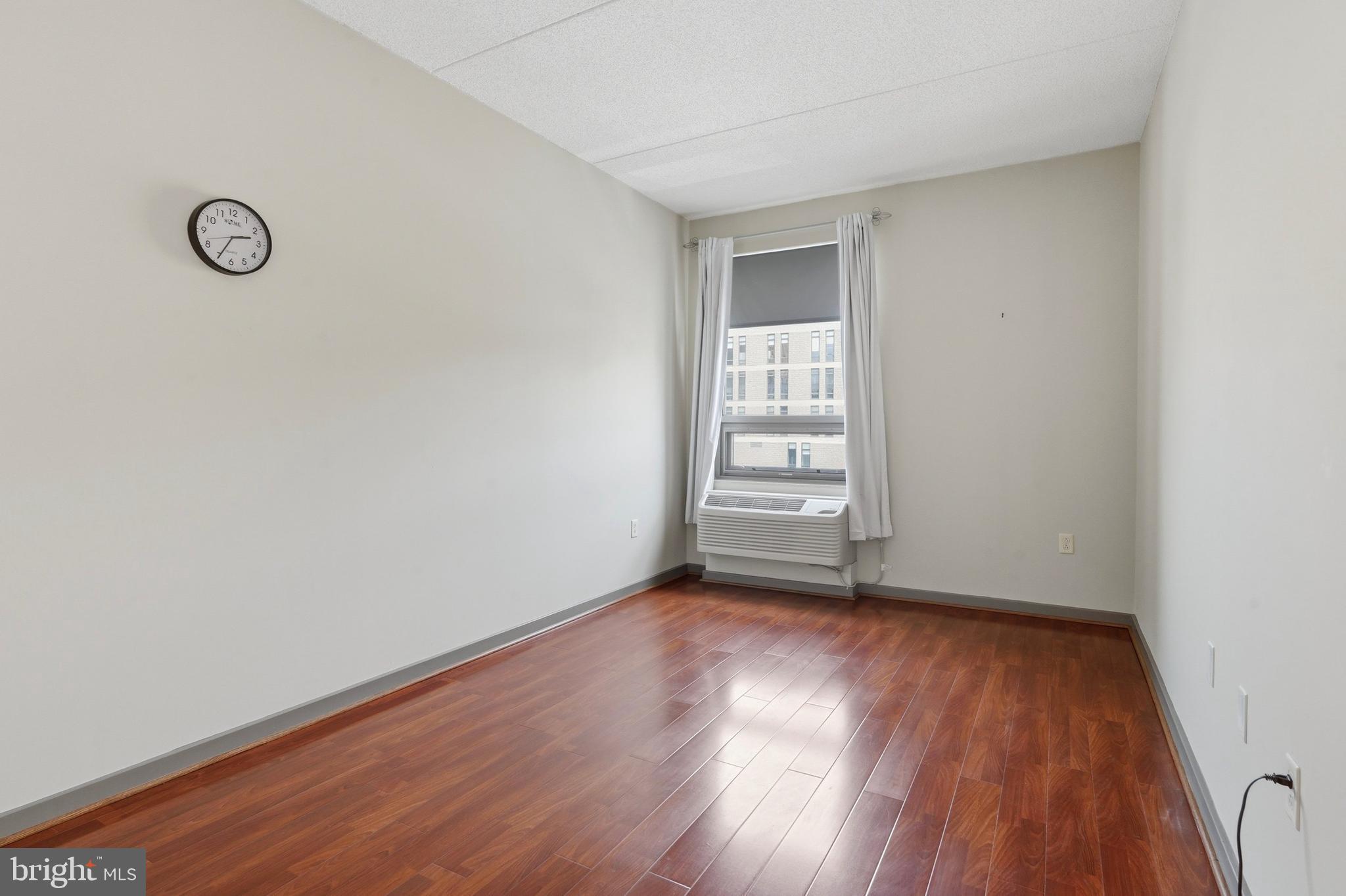 CENTER CITY - Residential