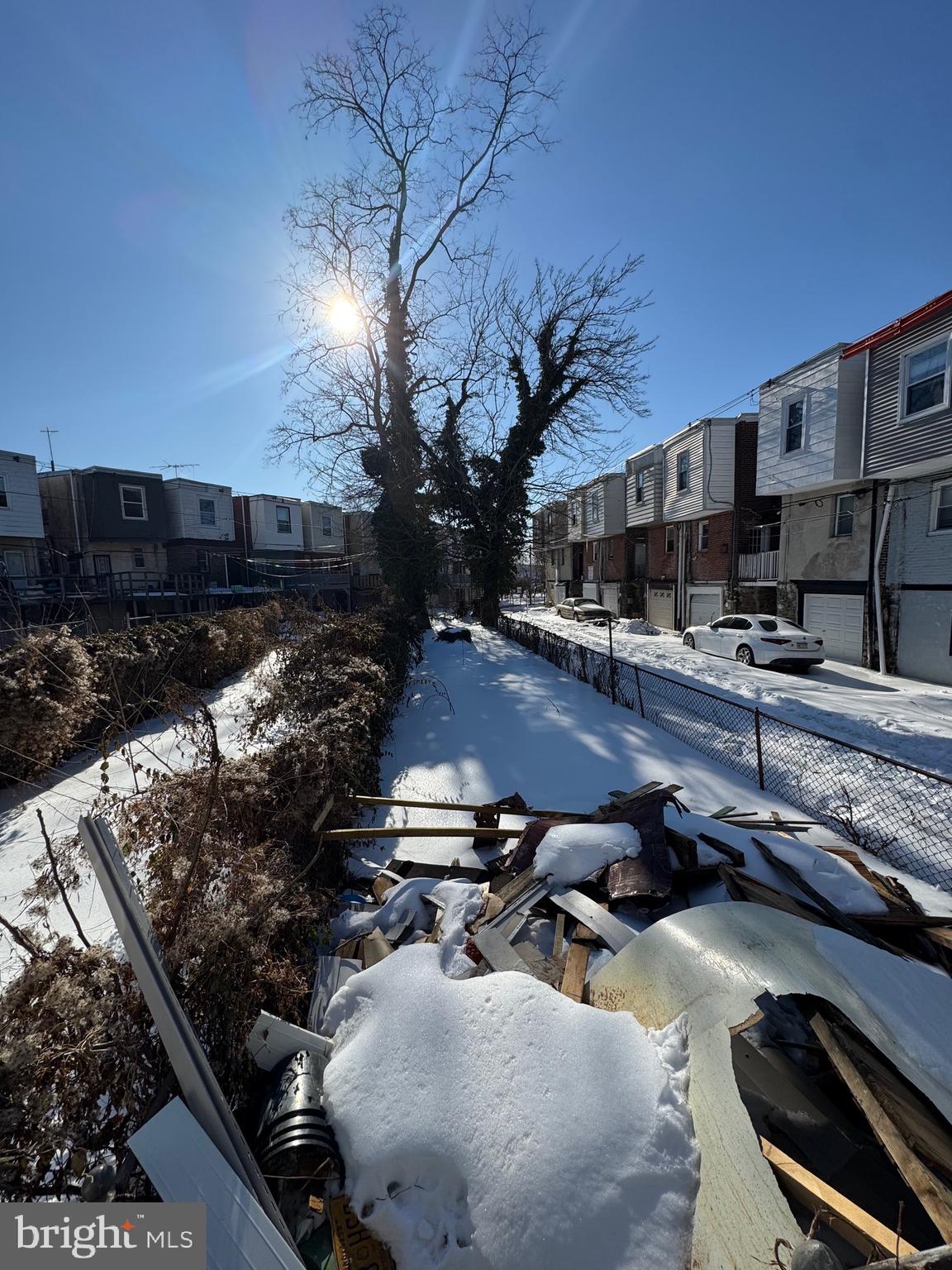 WEST OAK LANE - Residential
