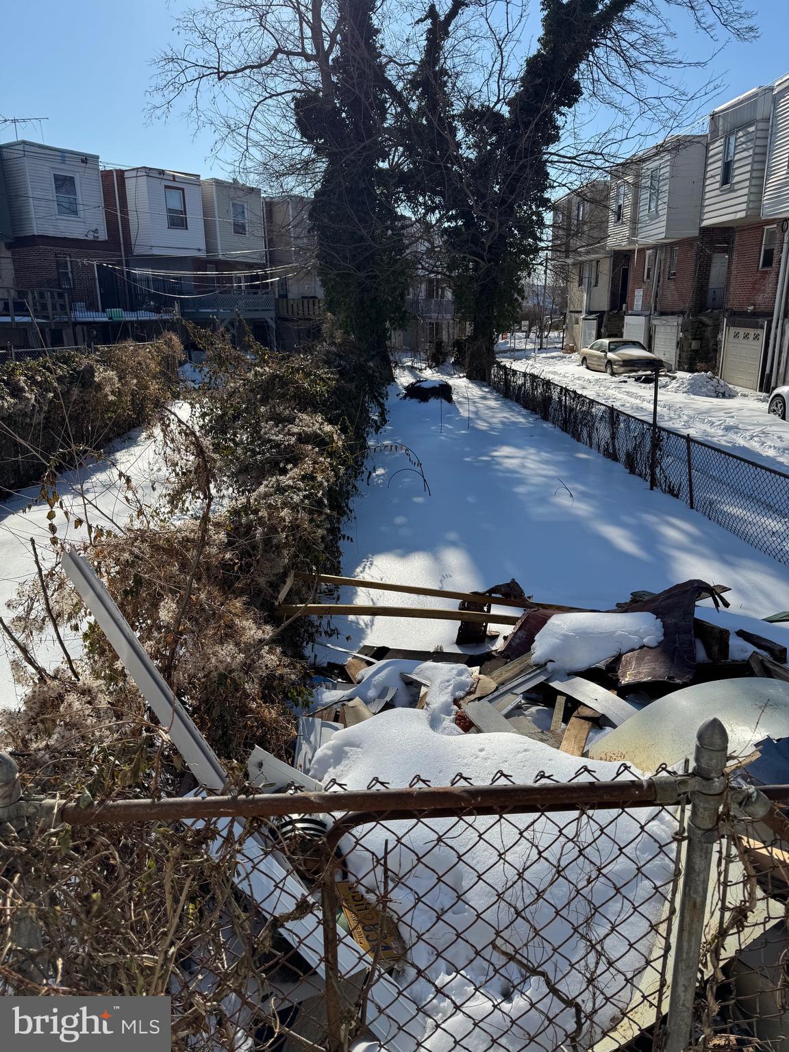 WEST OAK LANE - Residential