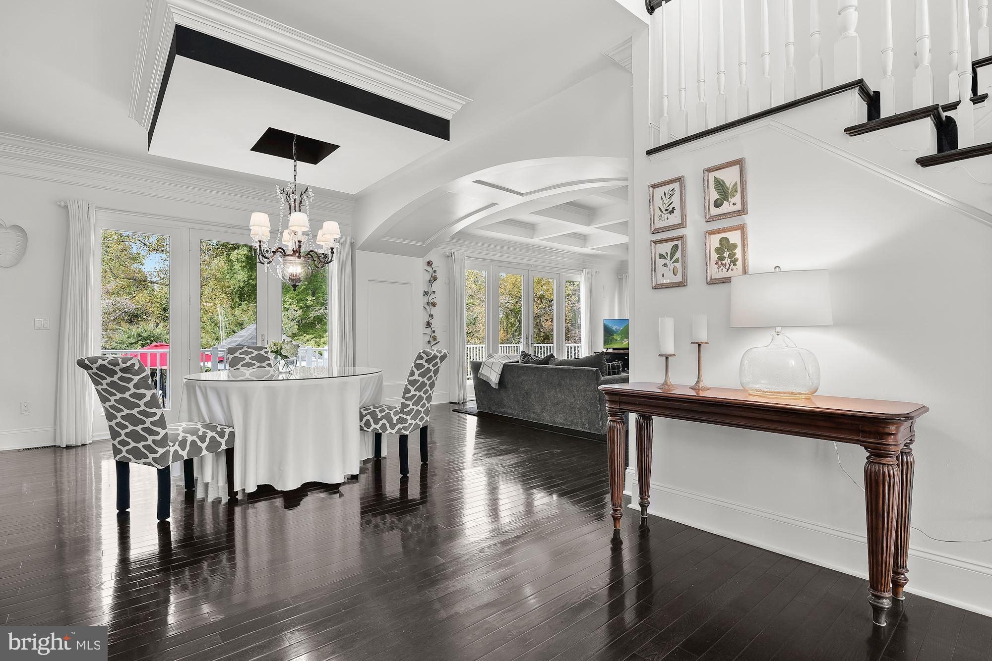 WAVERLY GLEN - Residential