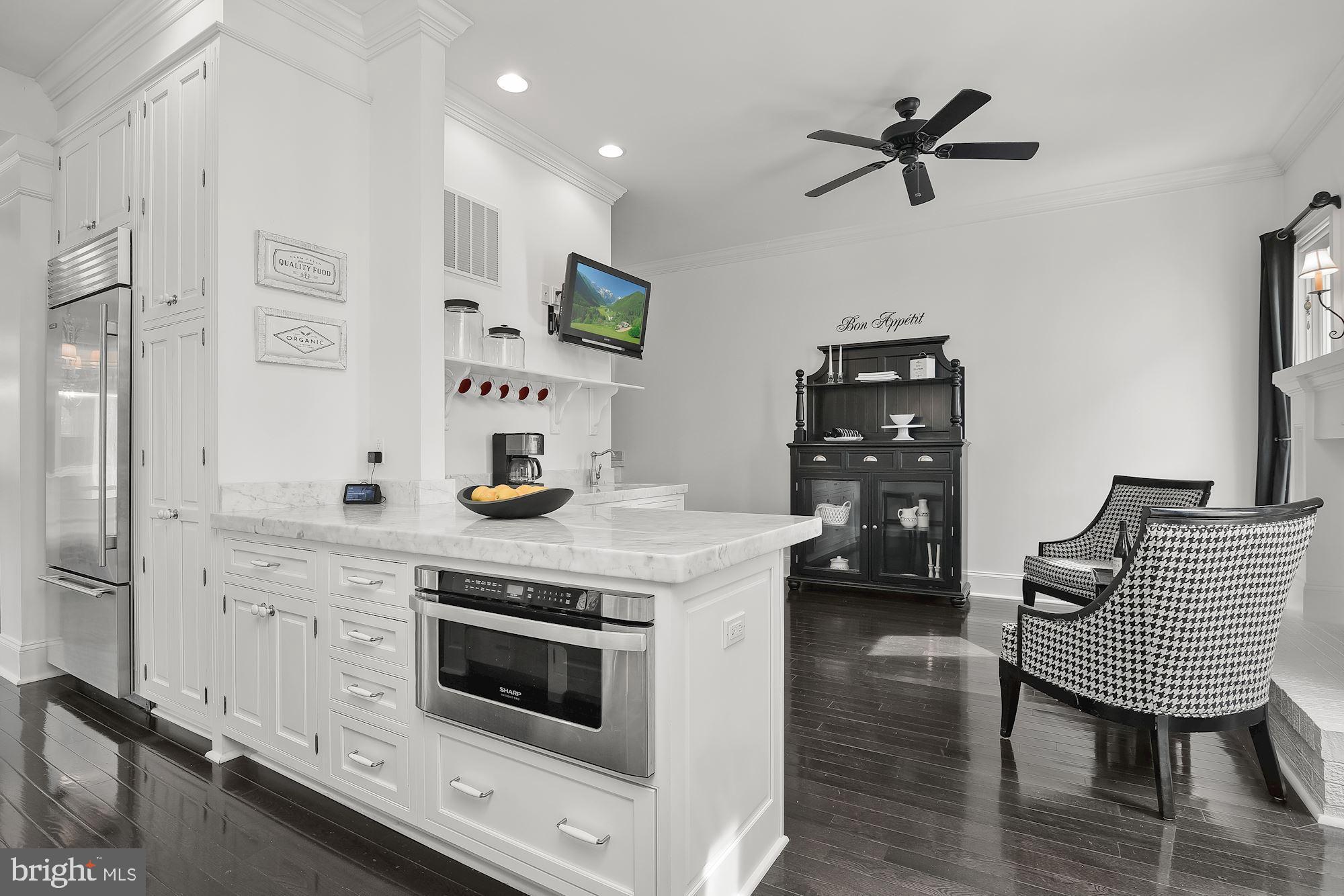 WAVERLY GLEN - Residential