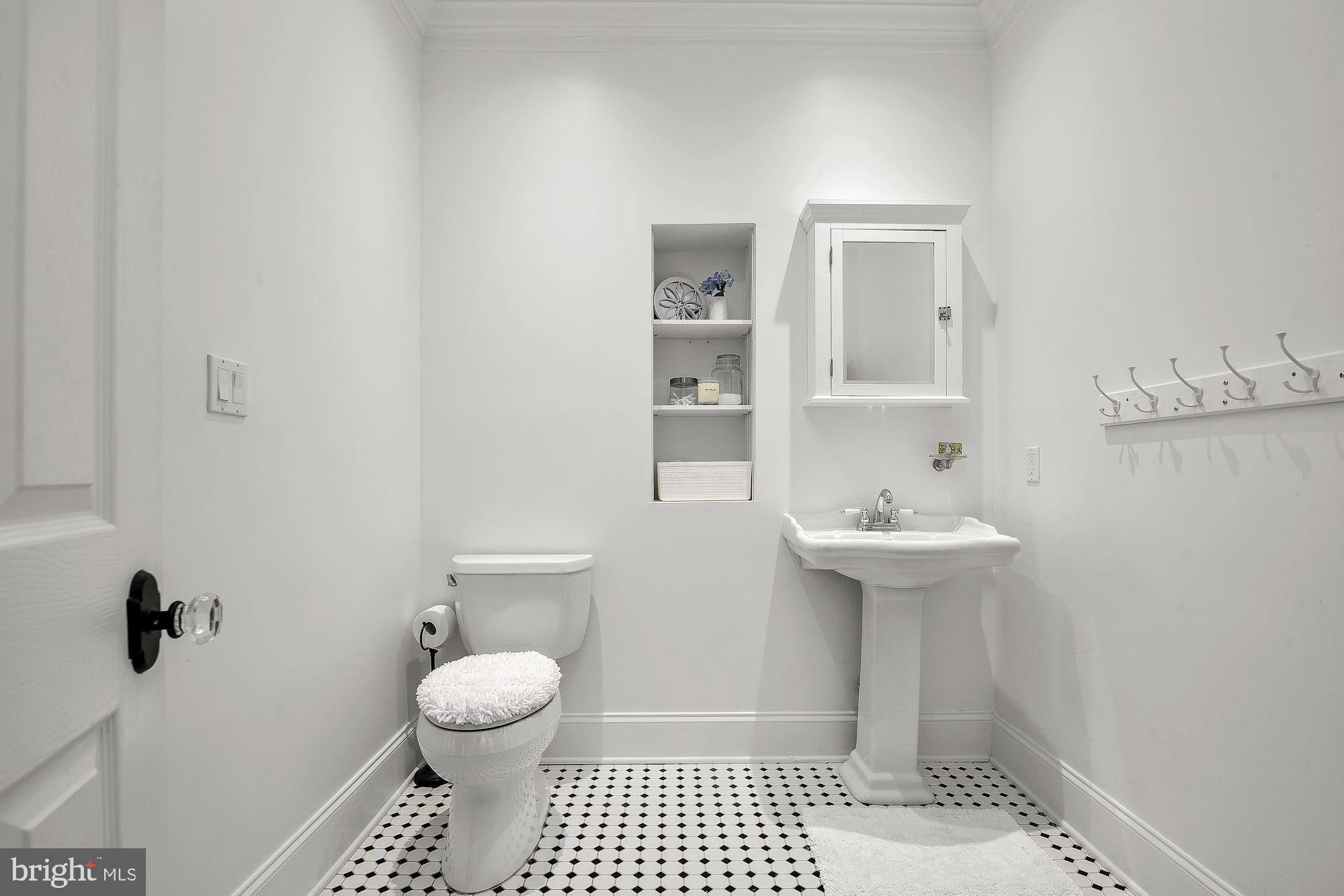 WAVERLY GLEN - Residential