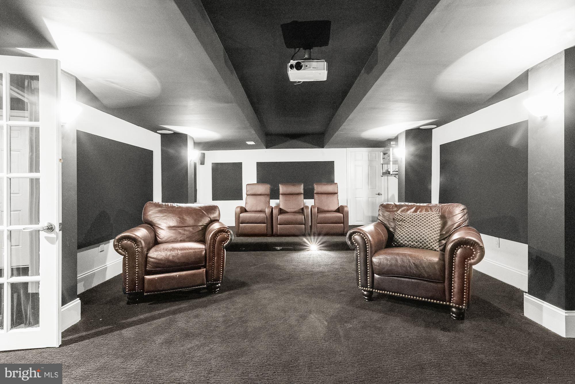 WAVERLY GLEN - Residential