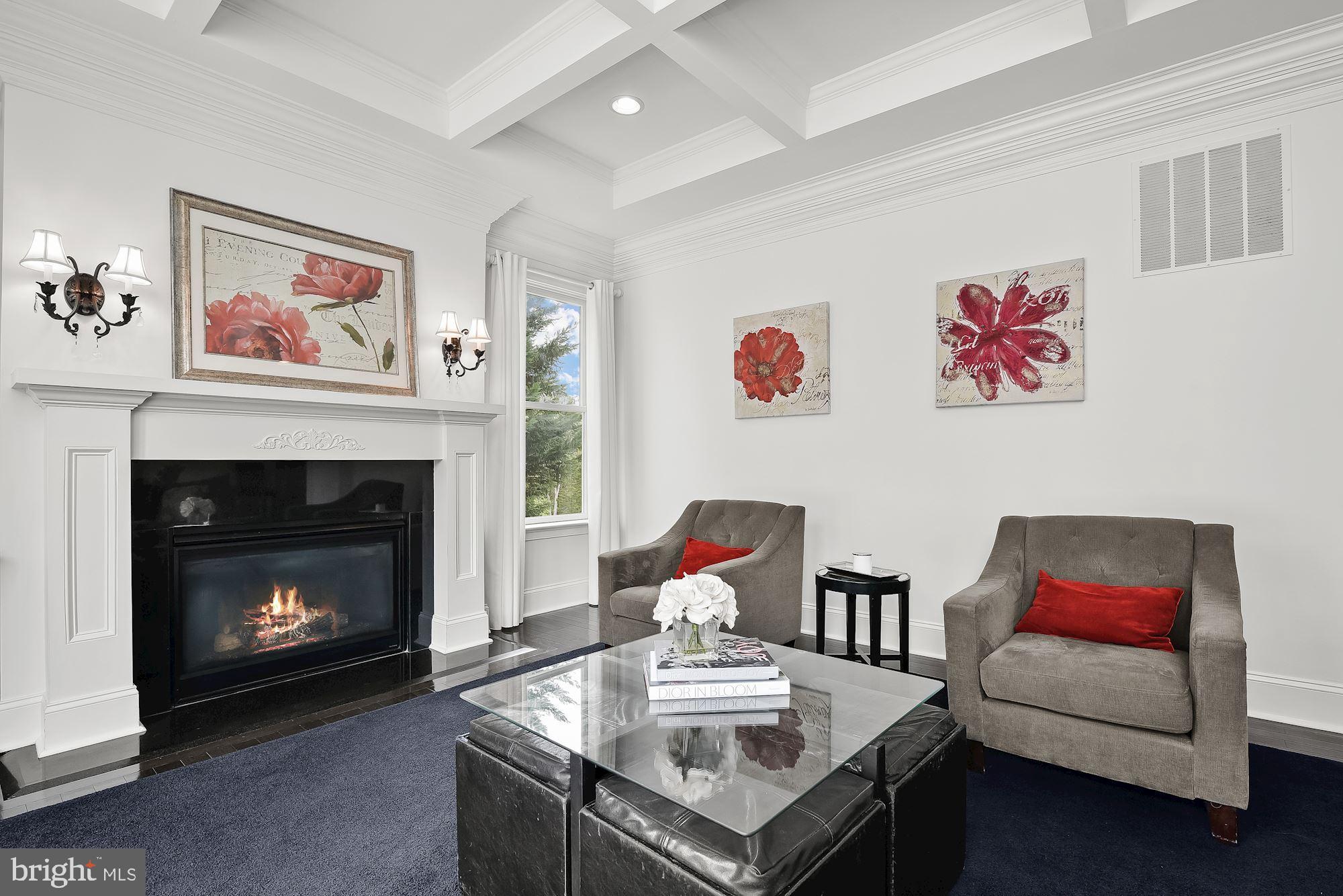 WAVERLY GLEN - Residential