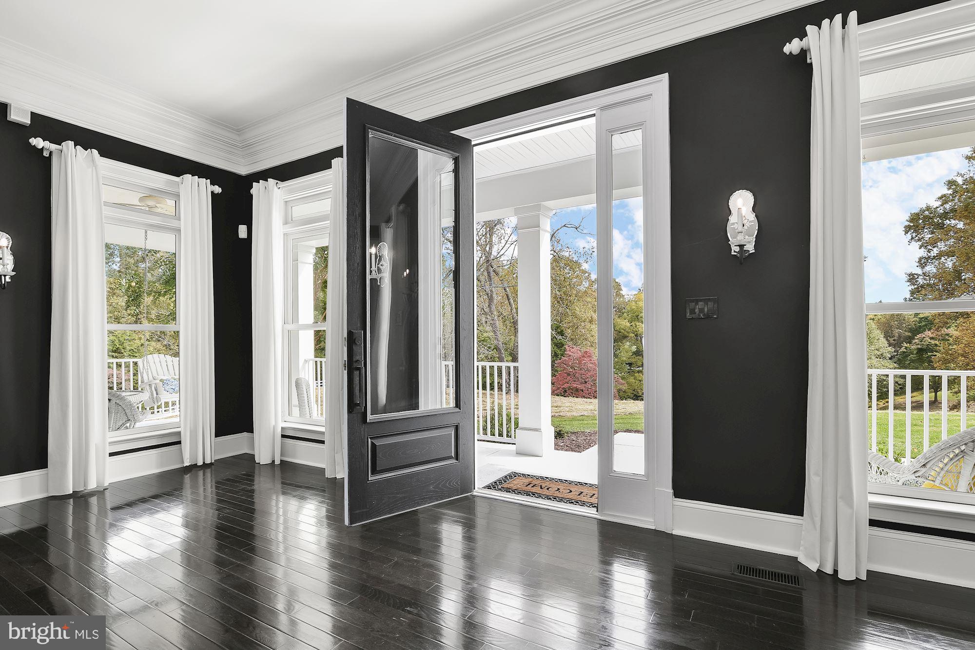 WAVERLY GLEN - Residential