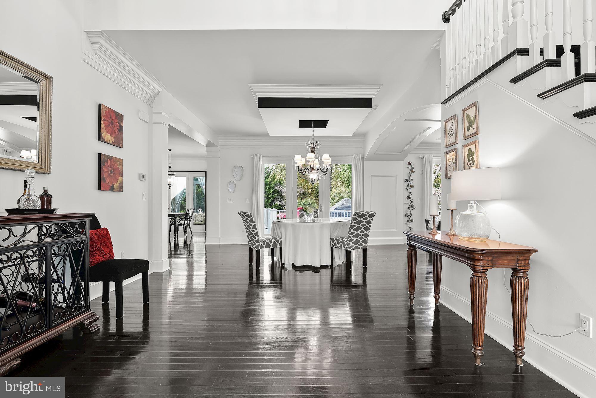 WAVERLY GLEN - Residential