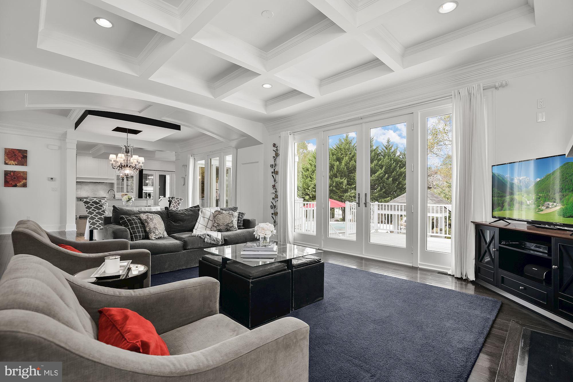 WAVERLY GLEN - Residential