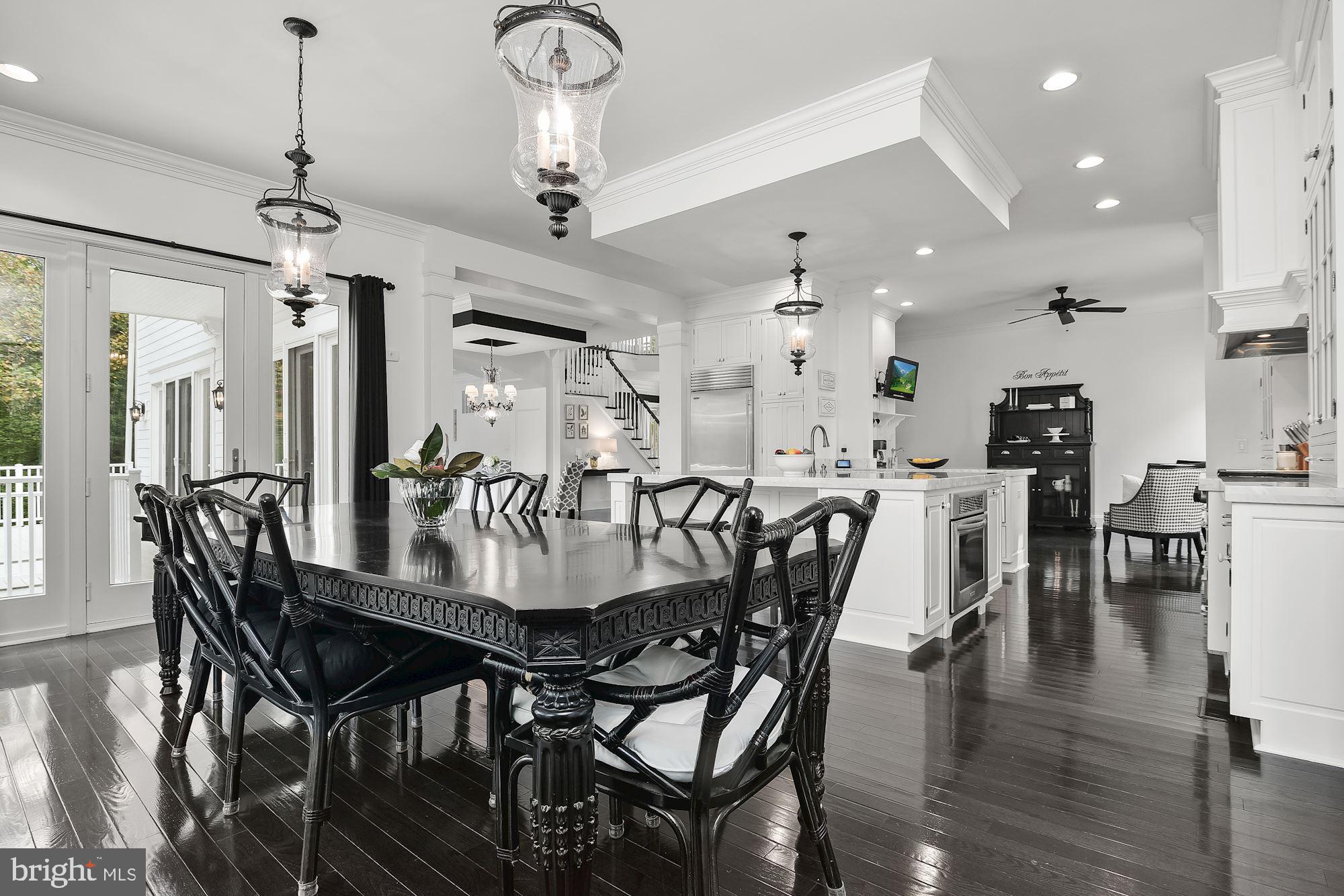 WAVERLY GLEN - Residential