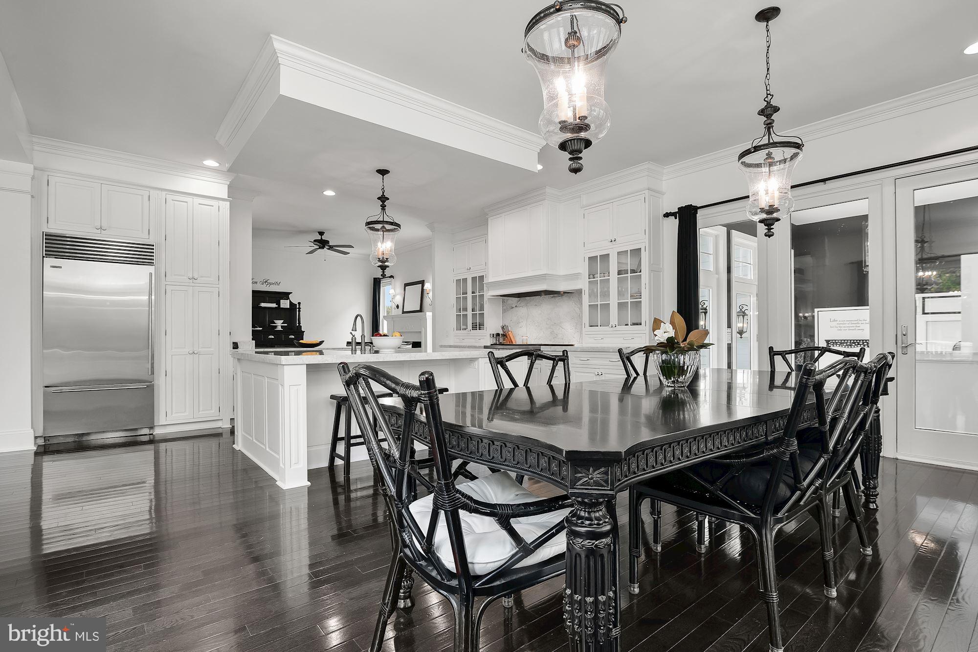 WAVERLY GLEN - Residential