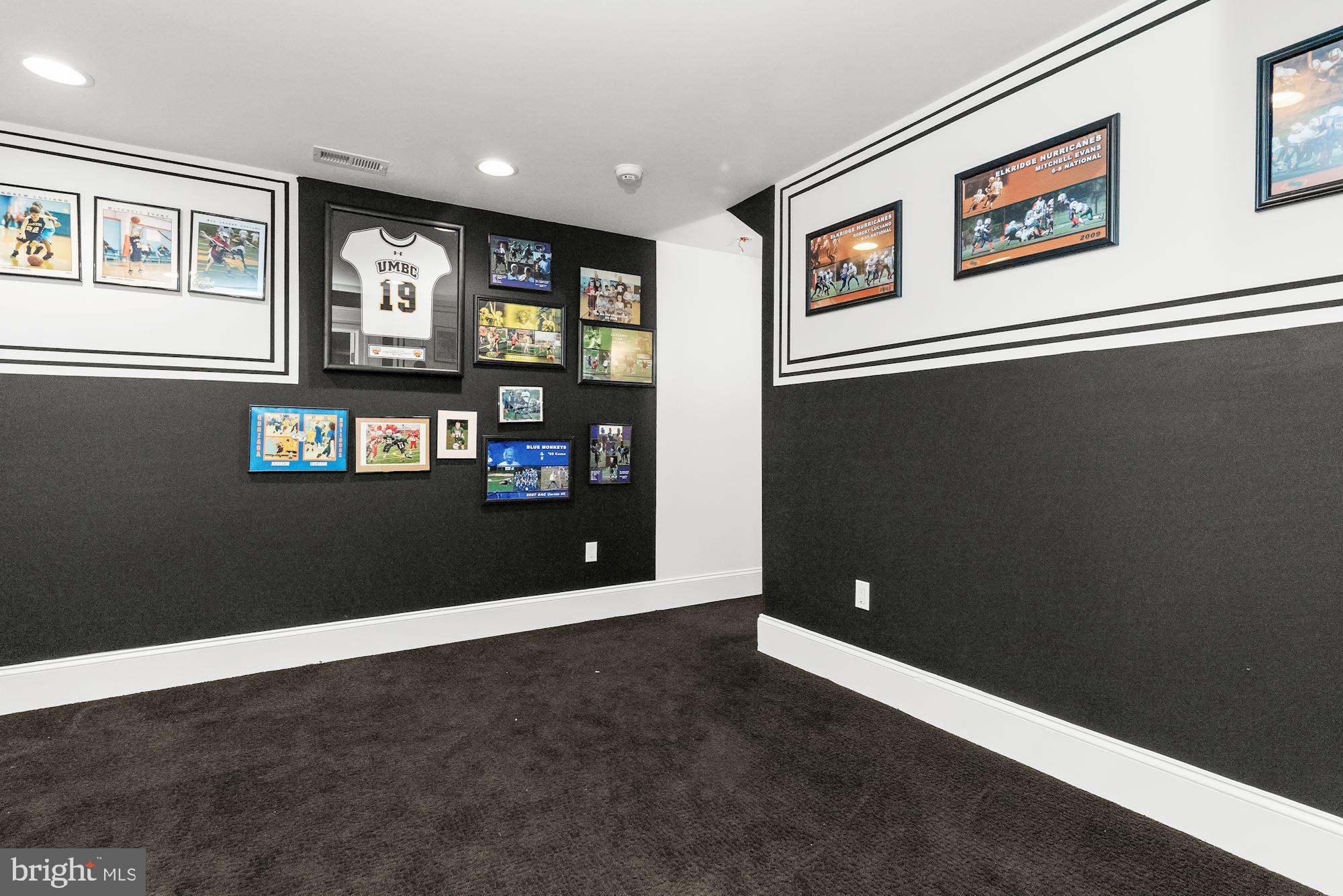 WAVERLY GLEN - Residential