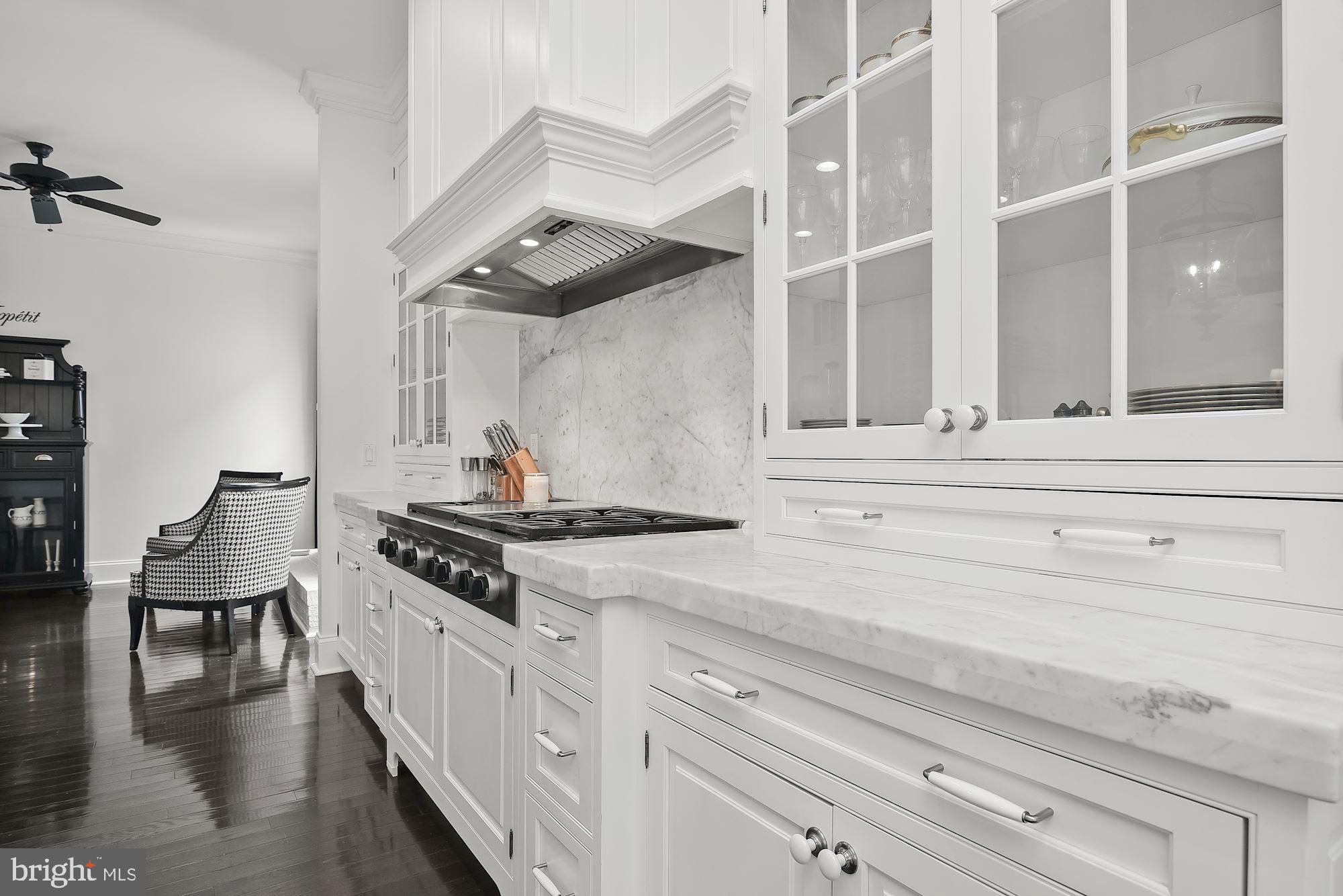 WAVERLY GLEN - Residential