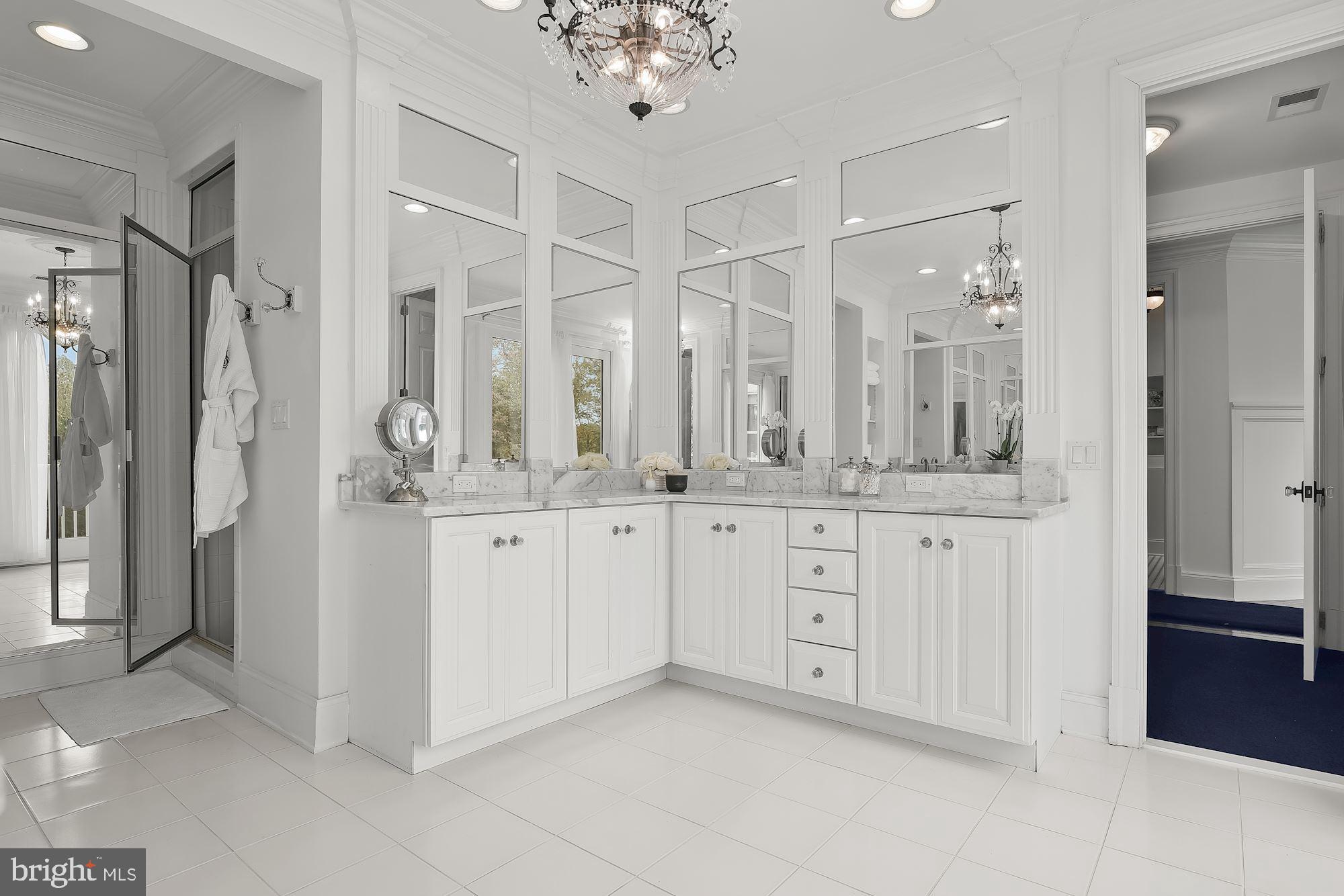 WAVERLY GLEN - Residential