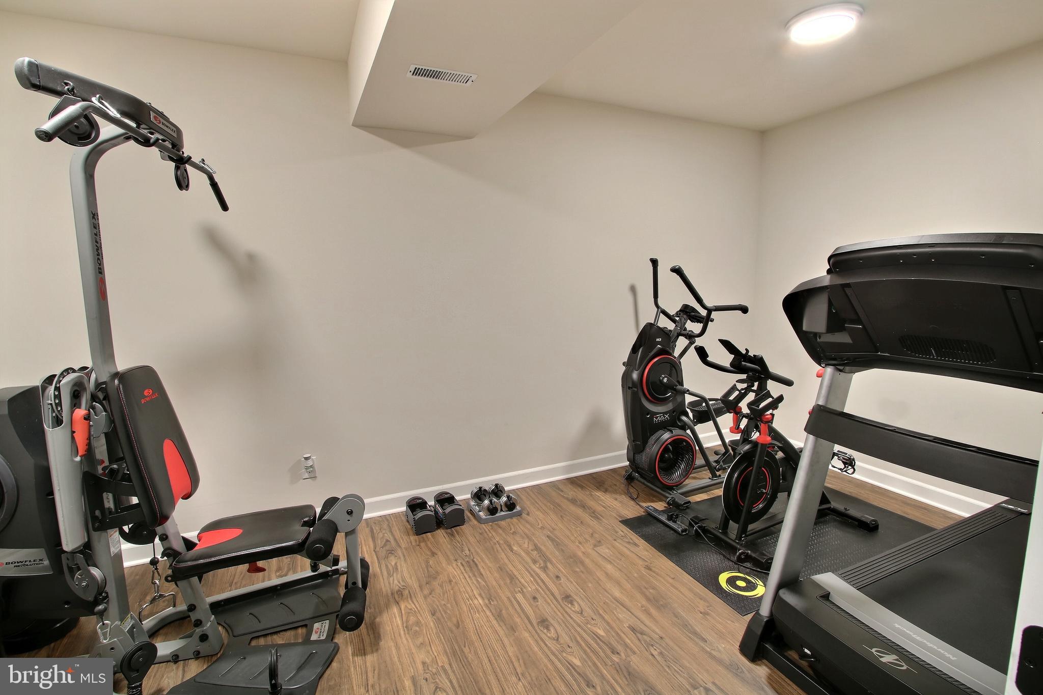 ROSE HILL - Residential