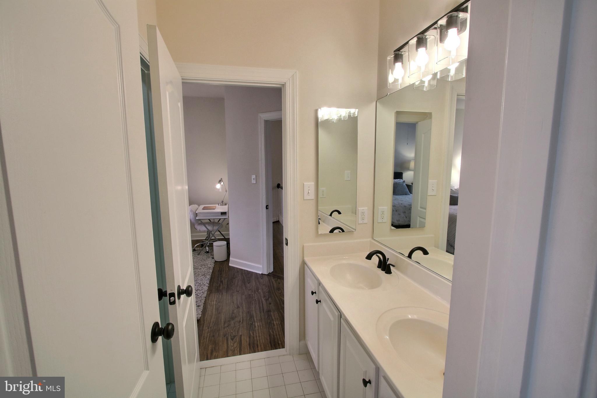 ROSE HILL - Residential