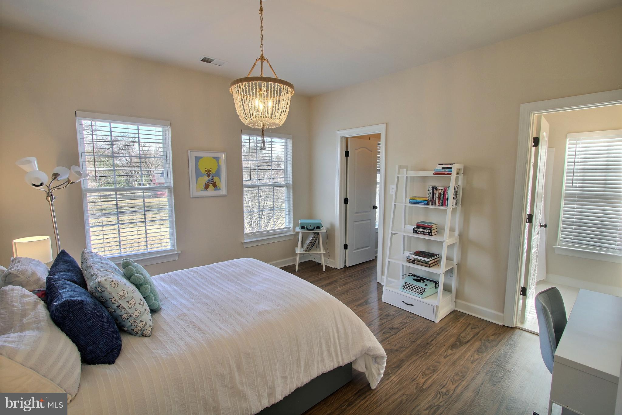 ROSE HILL - Residential