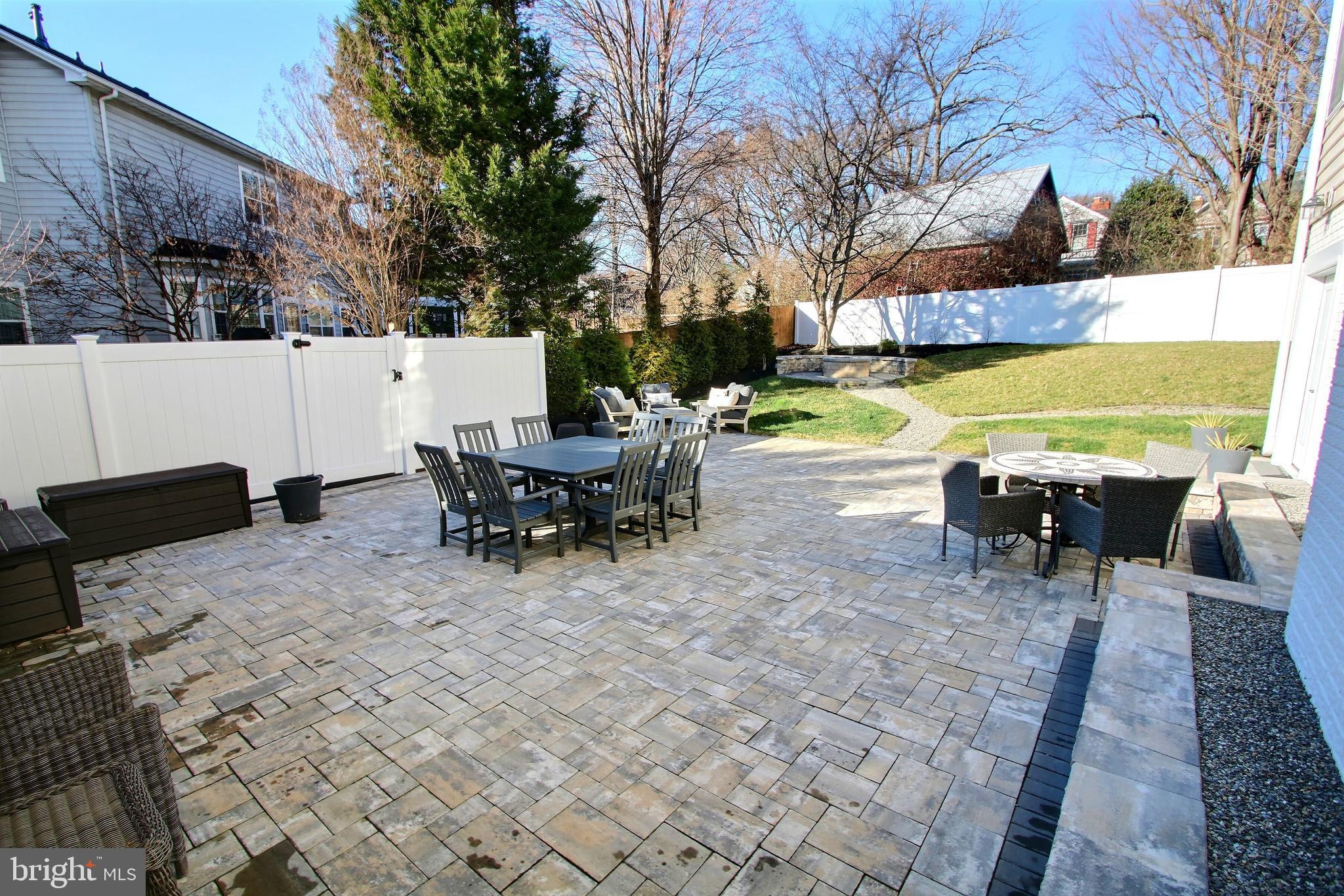 ROSE HILL - Residential